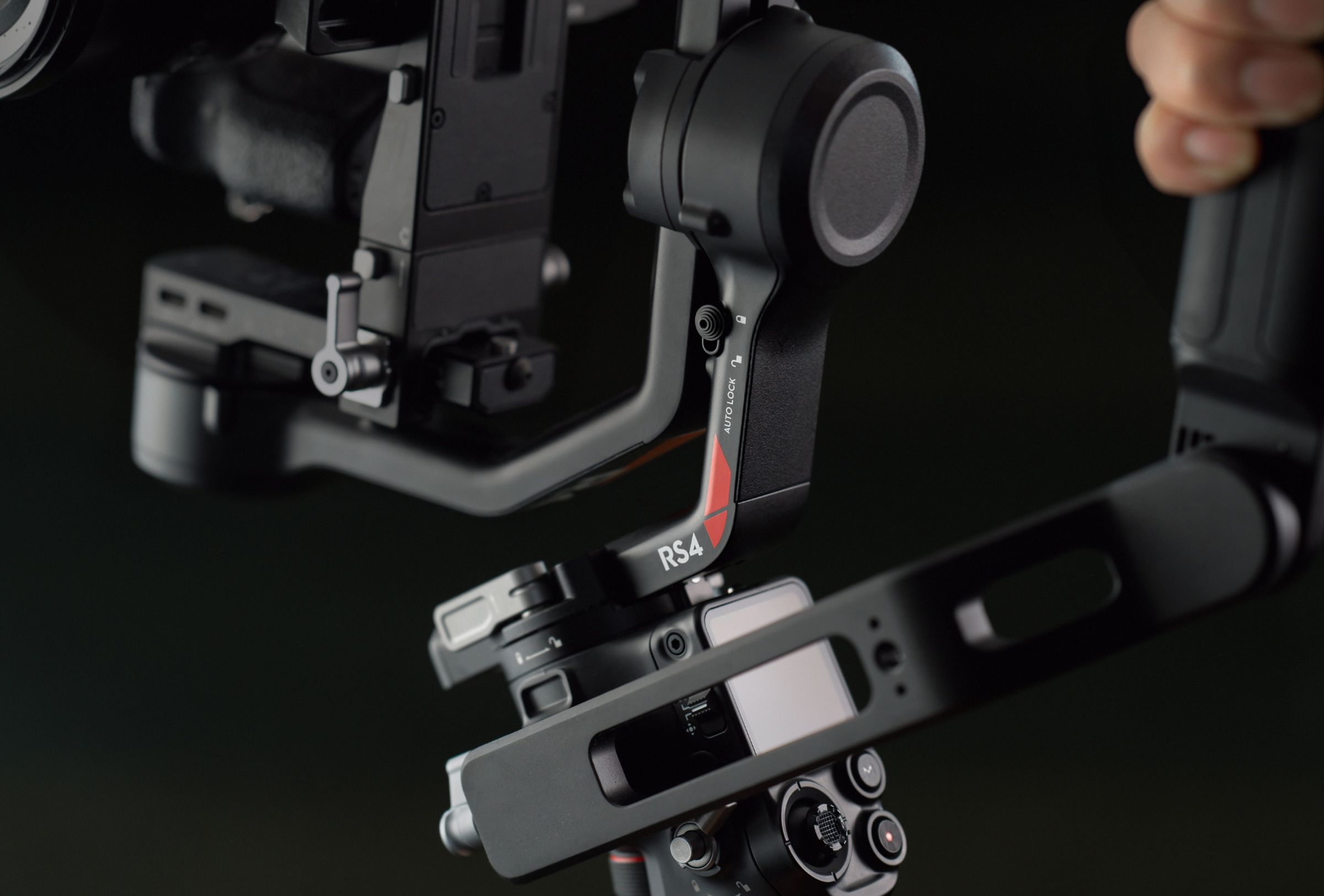 A close-up of the updated axis locks on the DJI RS 4