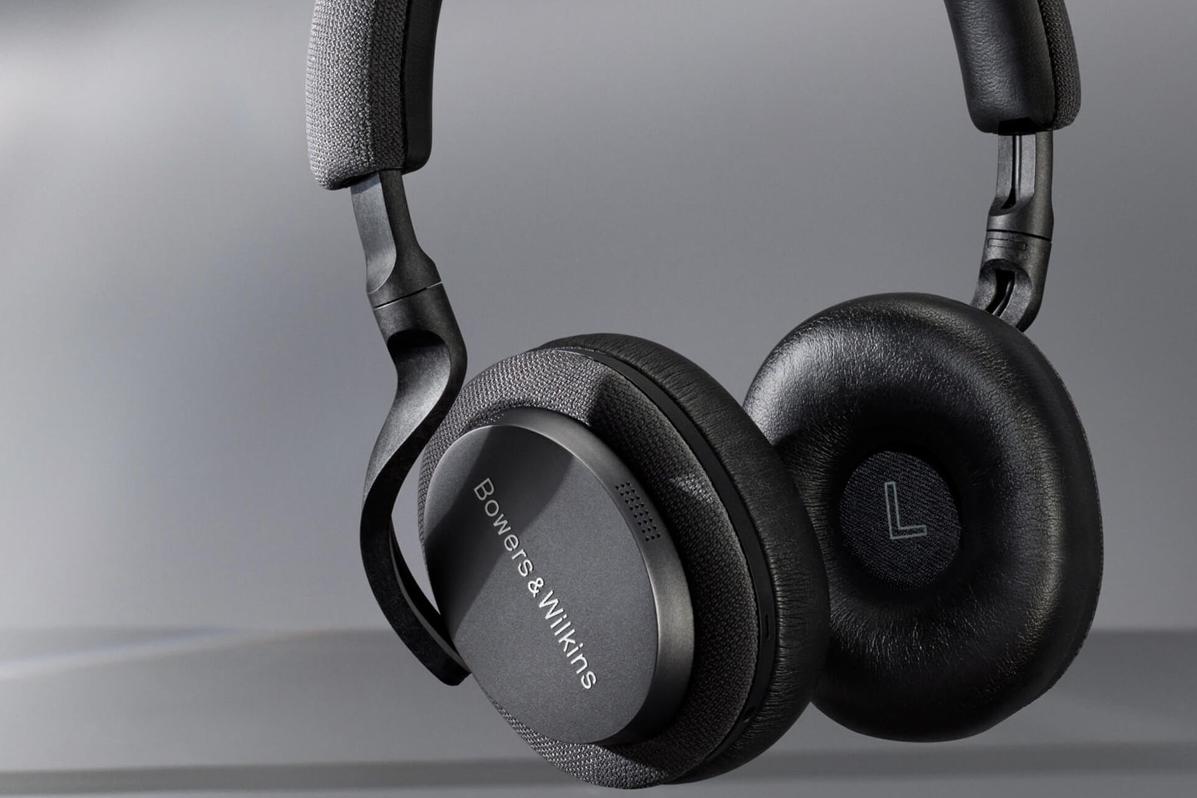 Bowers &amp; Wilkins PX5