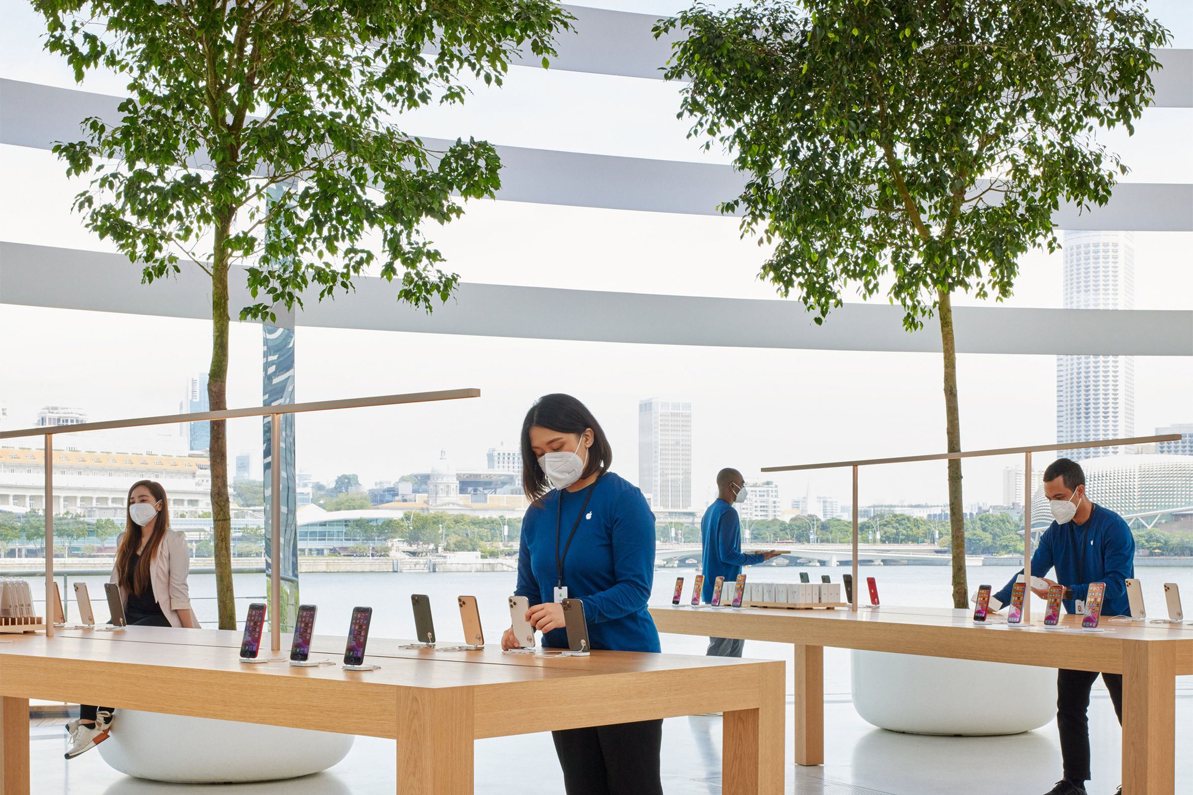 The main shop floor offers panoramic views of the Marina Bay. 