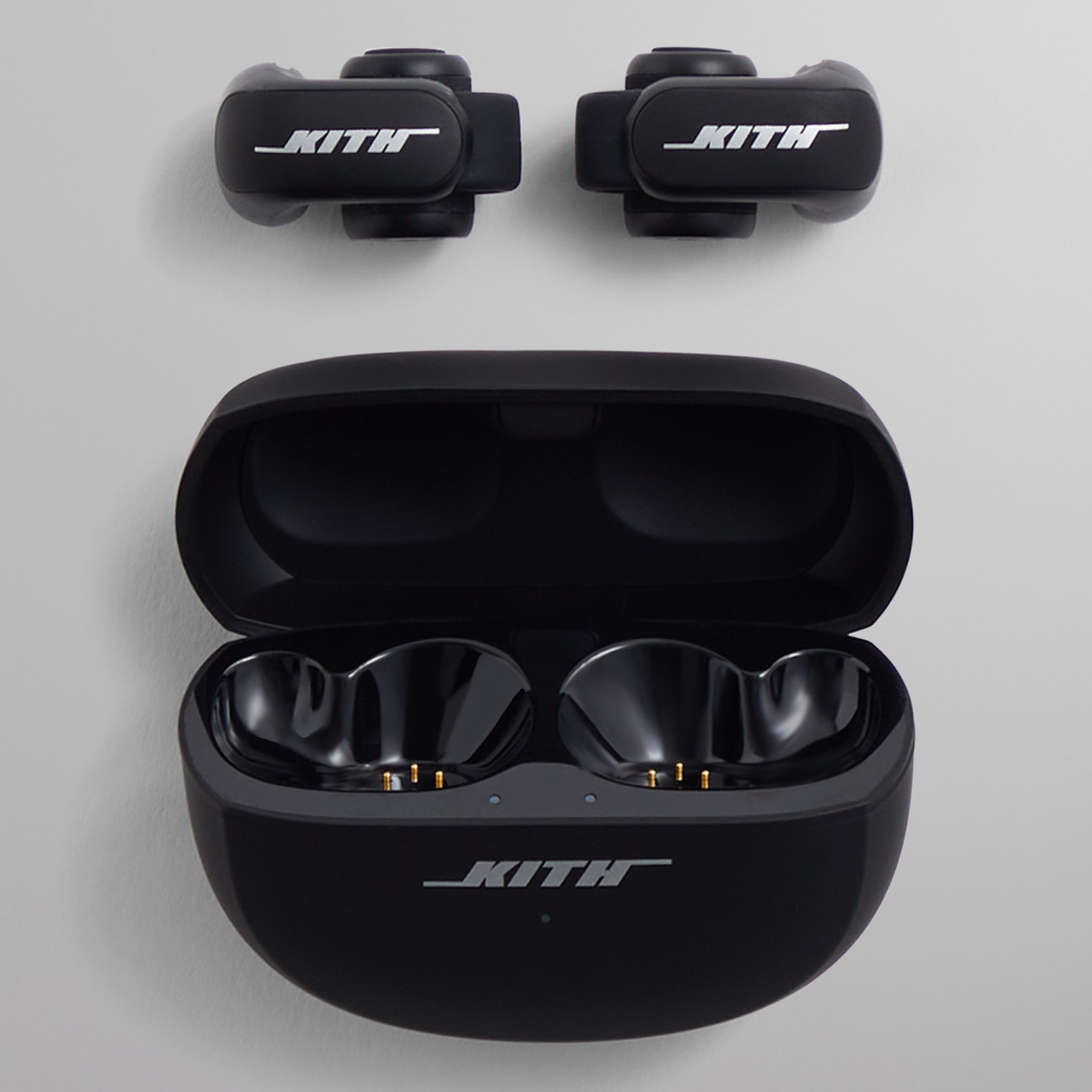 An image of the Bose Ultra Open Earbuds.