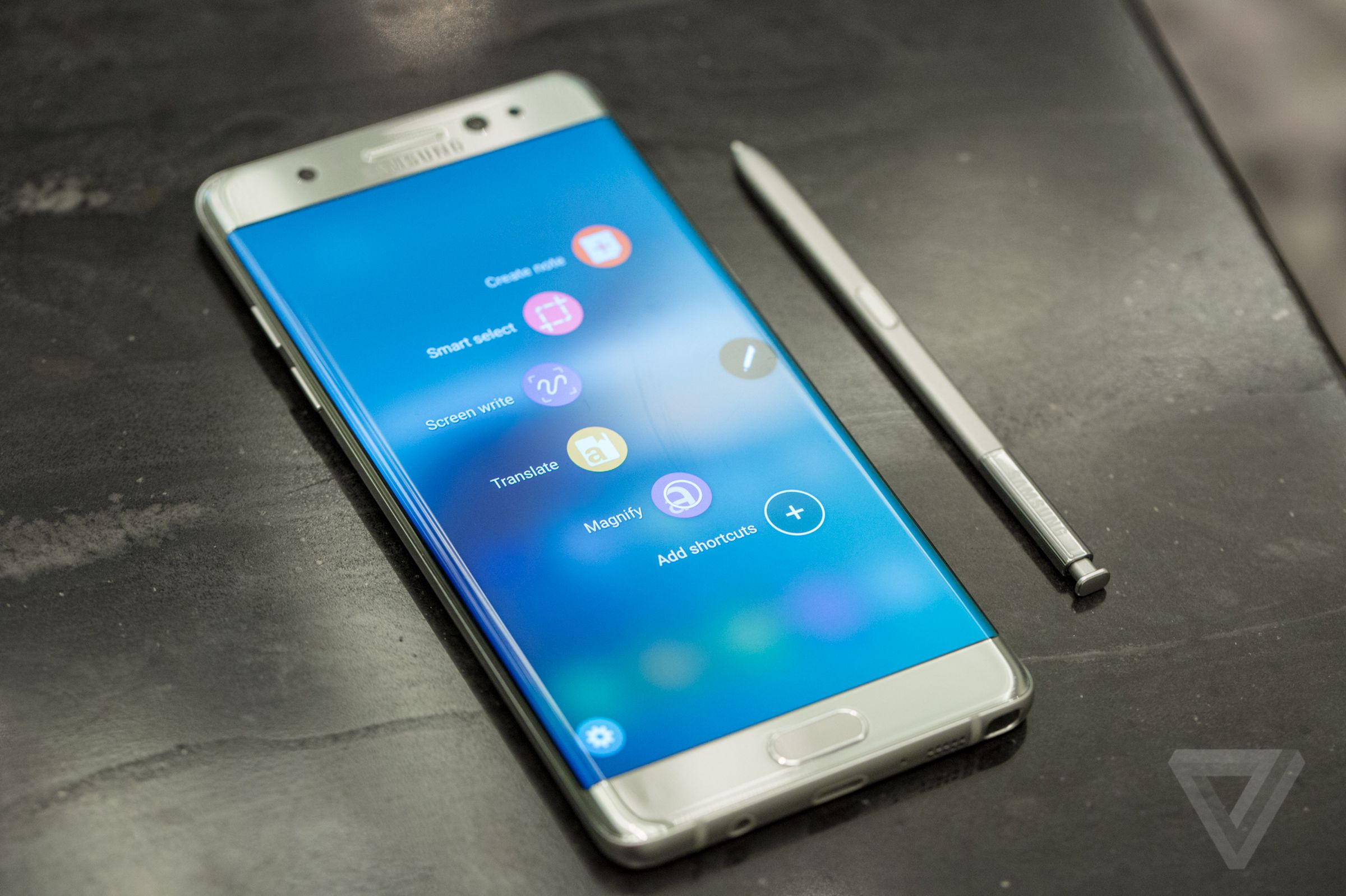 Samsung Galaxy Note 7 pictures