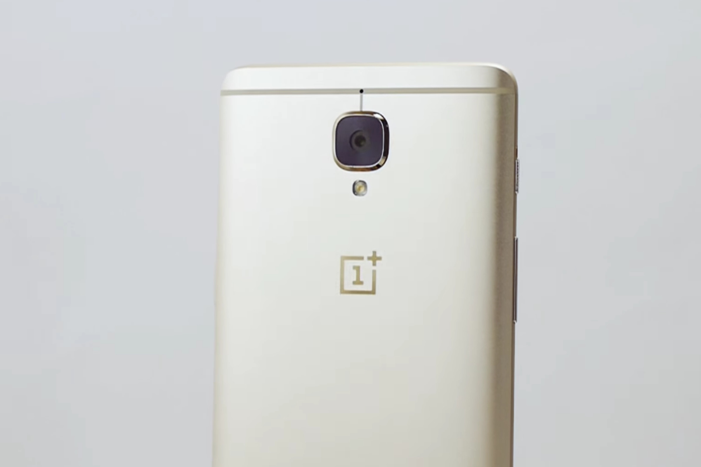 OnePlus 3 Gold