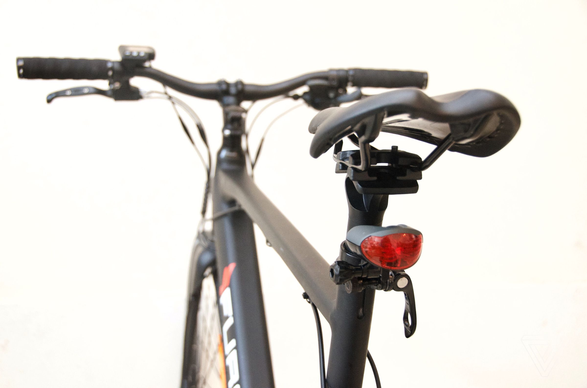 The clamp-on rear lamp and quick-release saddle stem.