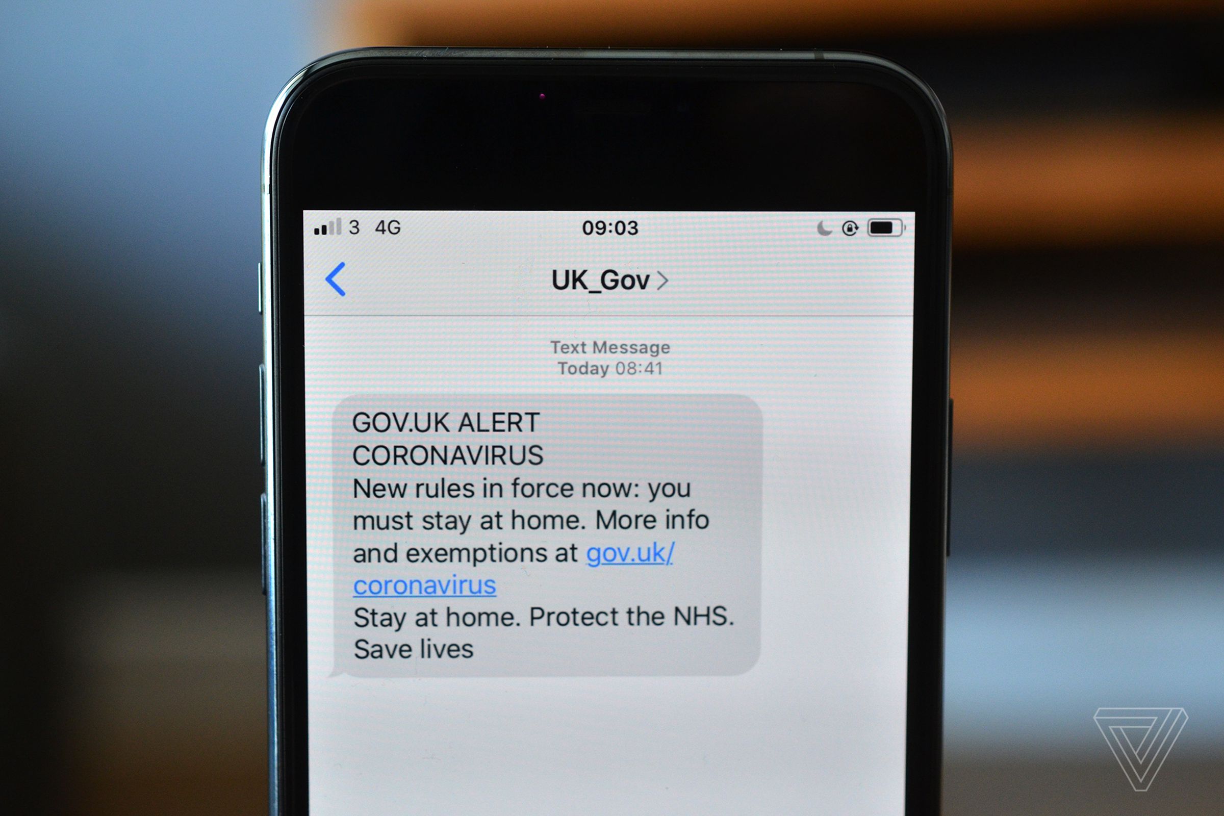 UK sms alert for coronavirus pandemic