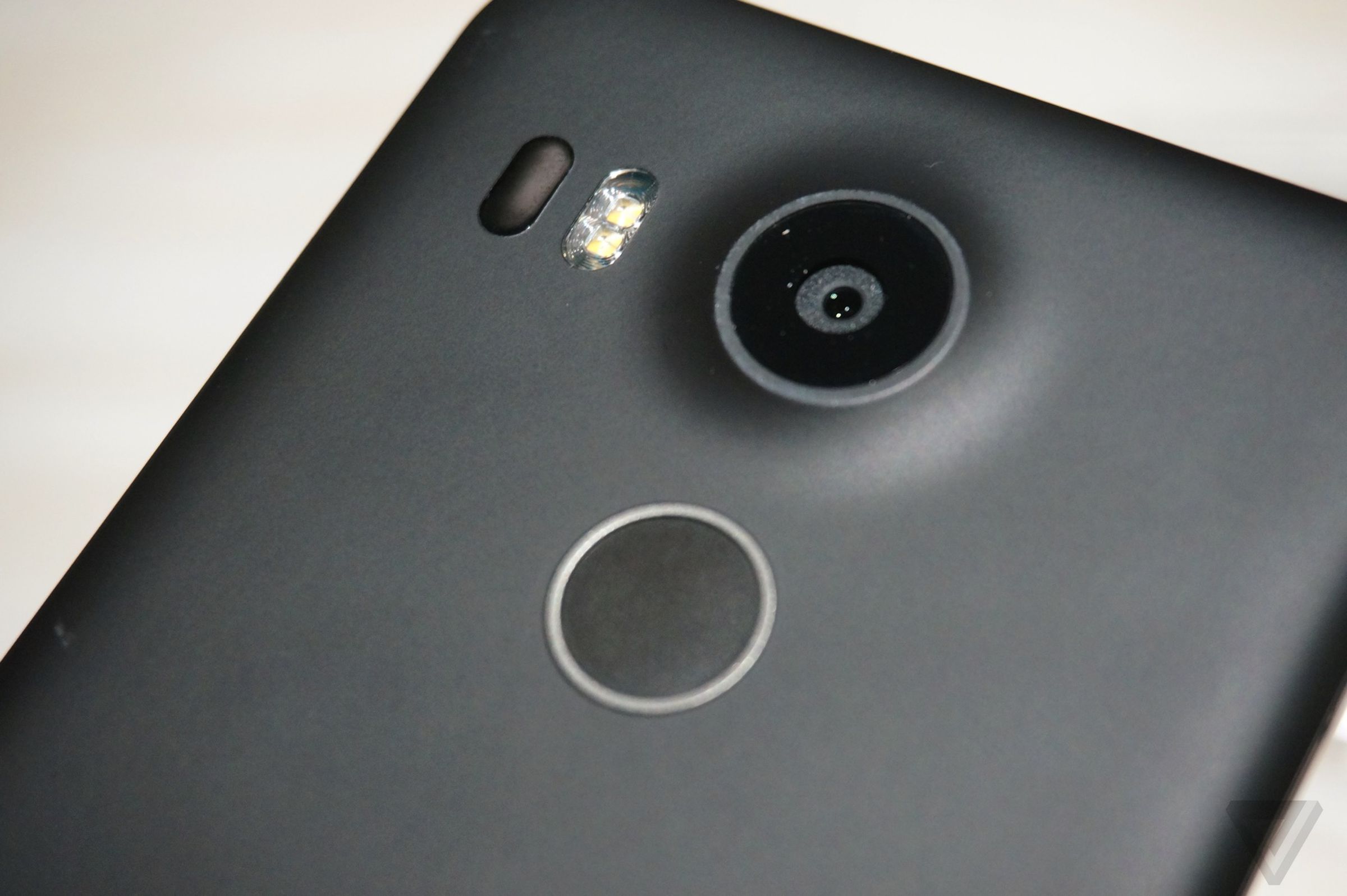 Nexus 5X hands-on photos