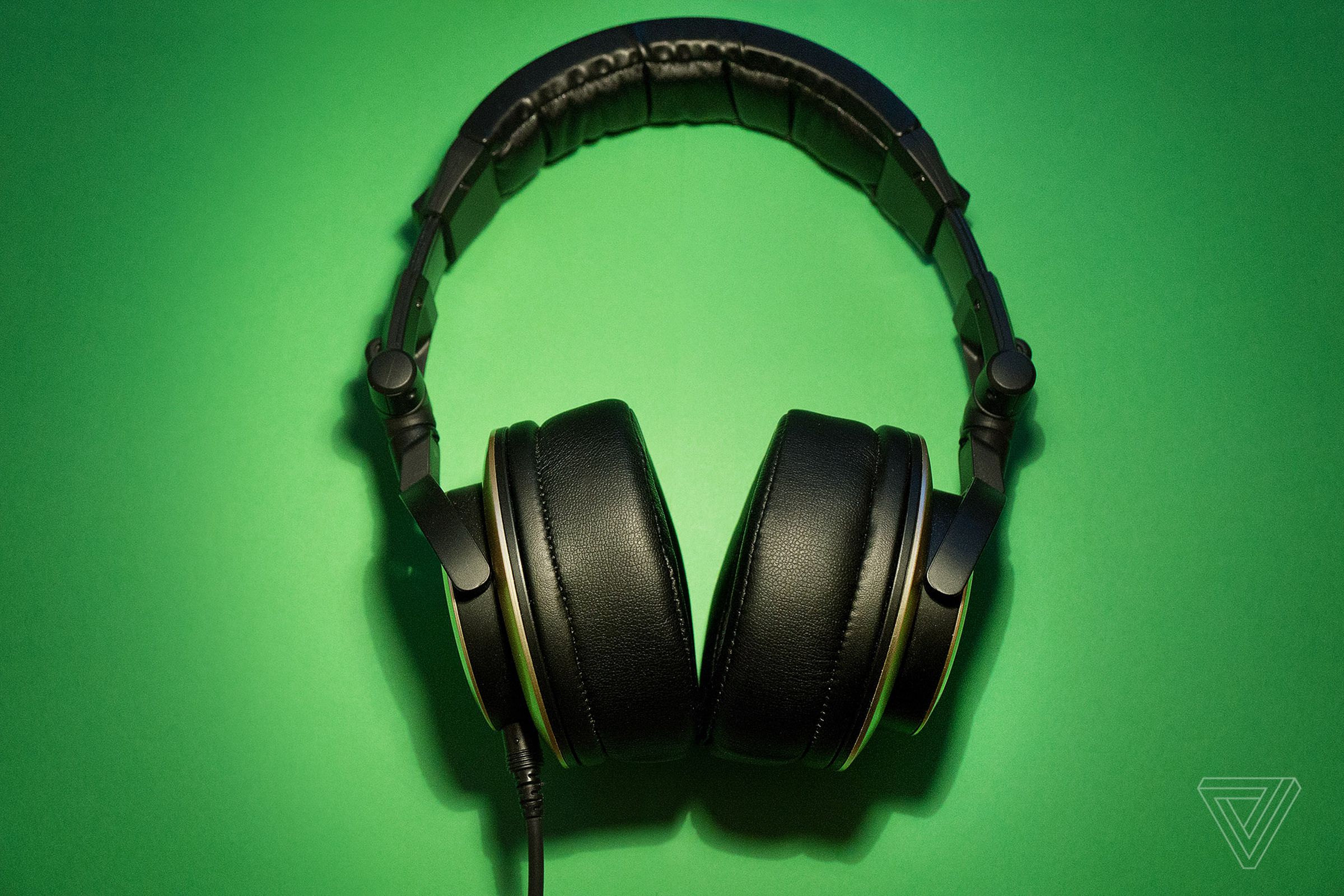 status audio cb1 headphones