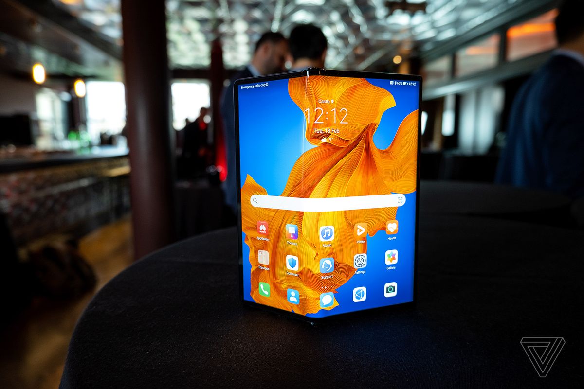 Huawei announces the Mate XS foldable with a more durable display and ...