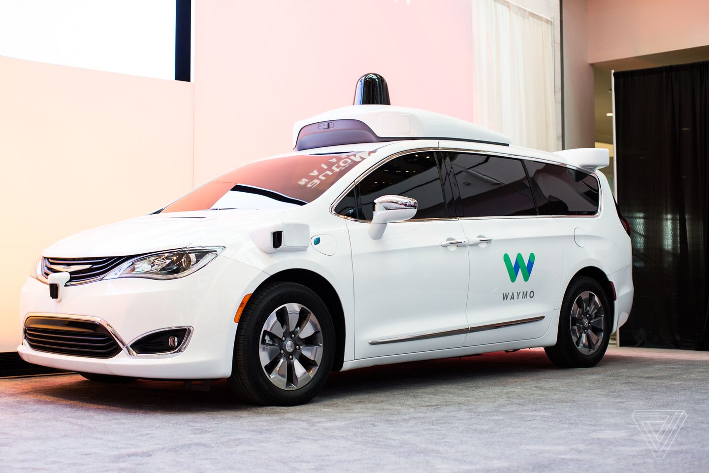 Waymo Strikes A Deal To Buy ‘thousands More Self Driving Minivans From
