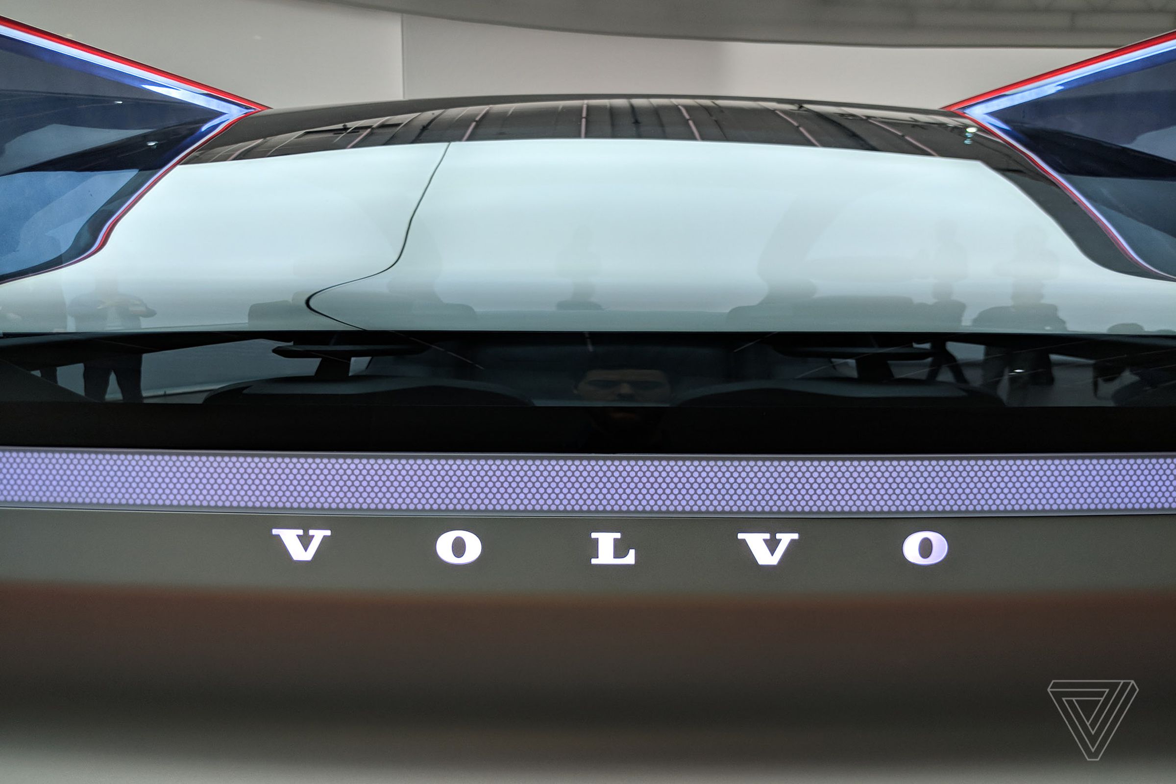 Volvo 360c concept car