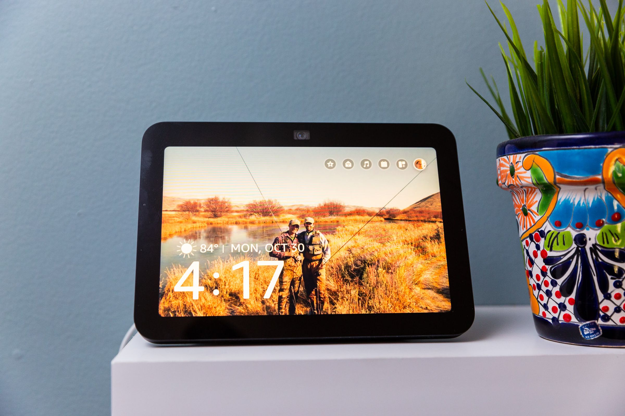 <em>The Echo Show 8 third-gen has a new edge-to-edge glass screen, the camera is now in the middle, not on the right side, and you see widgets in the top right when you’re close to the device.</em>
