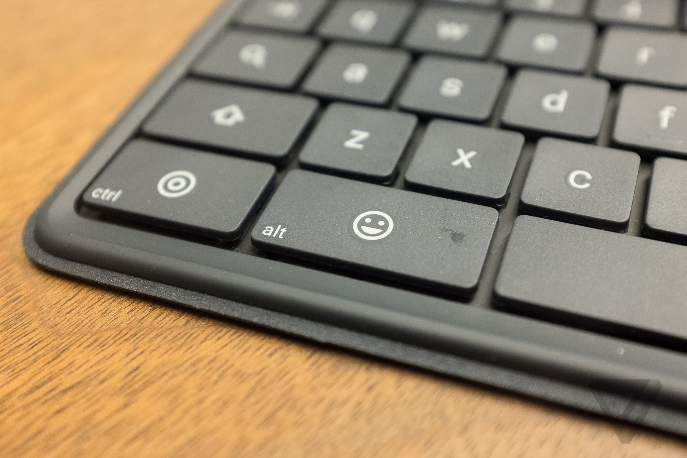 Nexus 9 Keyboard Folio pictures