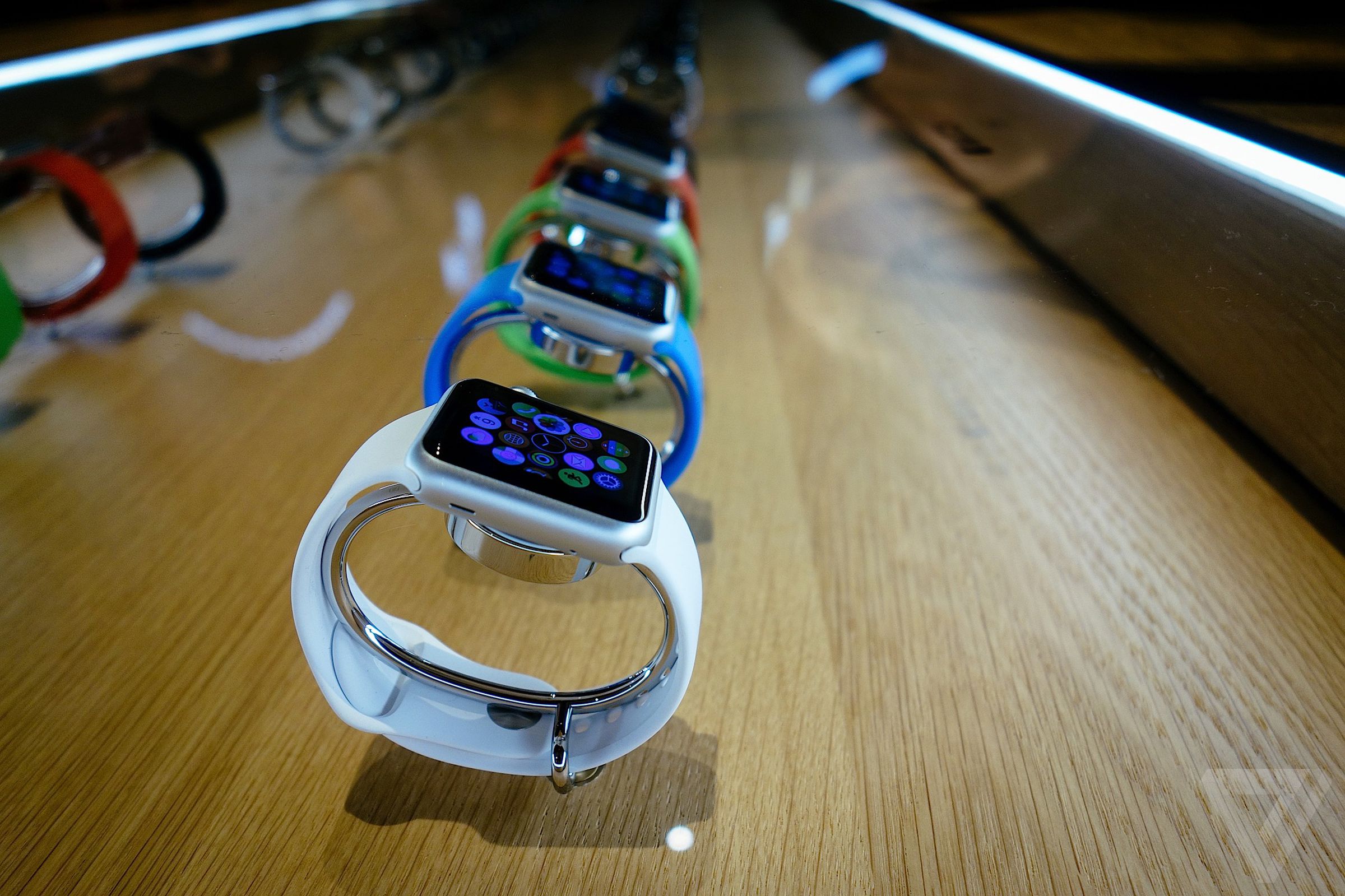 Department stores show the Apple Watch