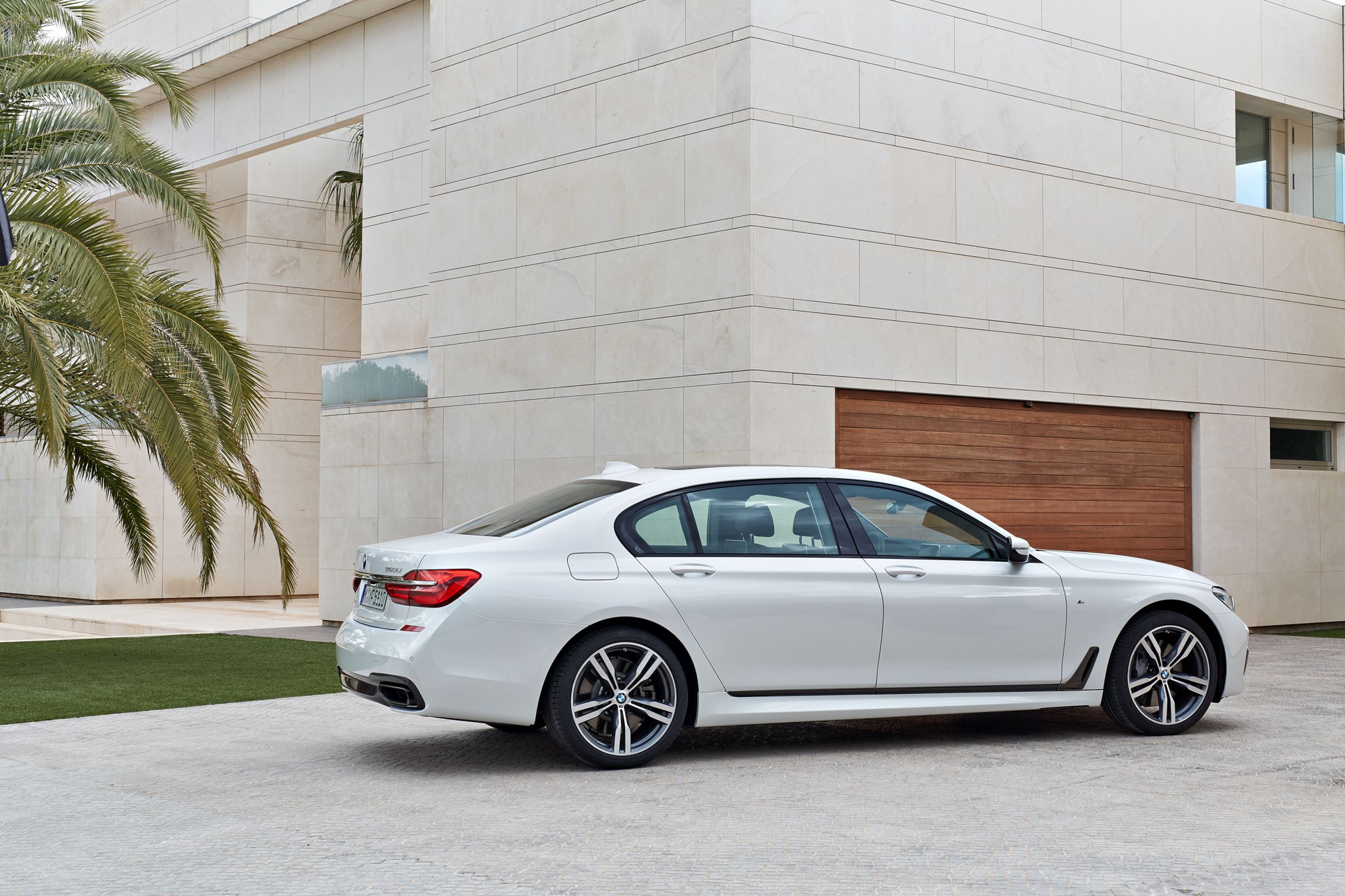 BMW 7 series images