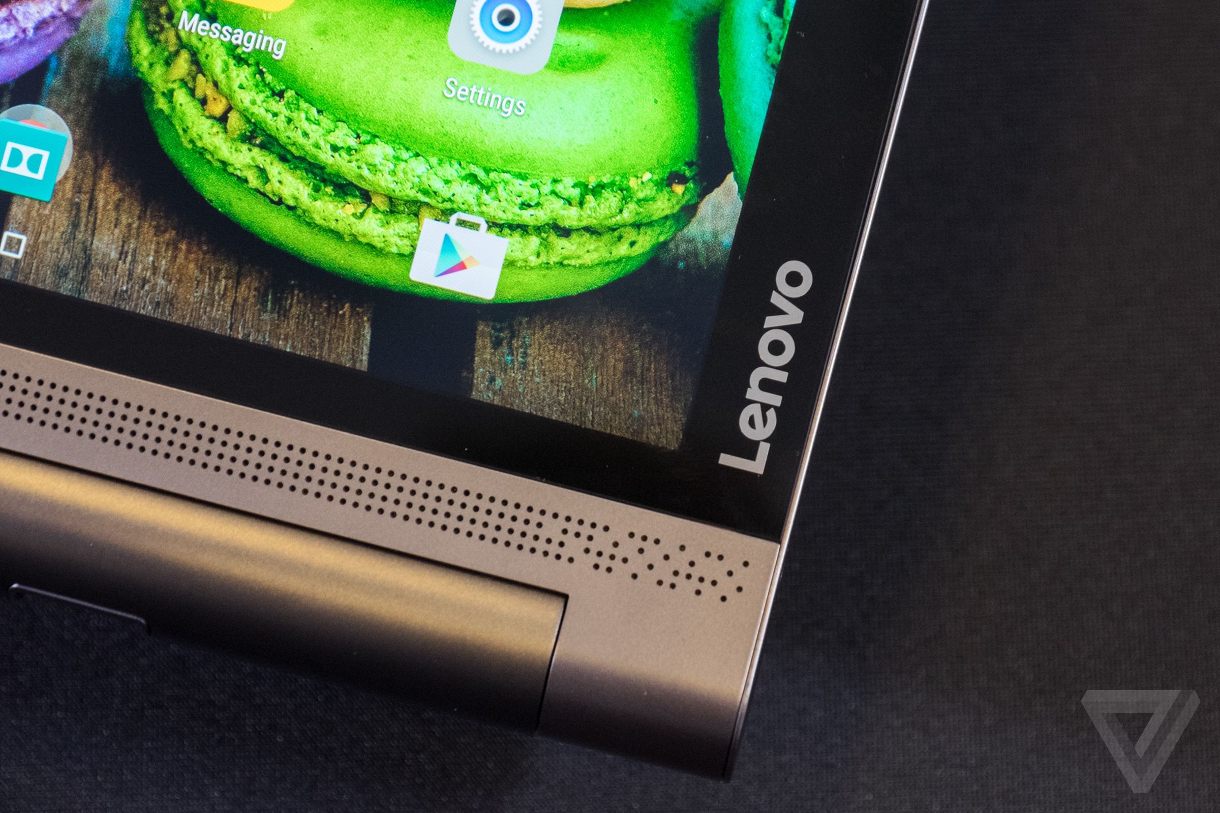 Lenovo Yoga Tab 3 and Yoga Tab 3 Pro hands-on photos