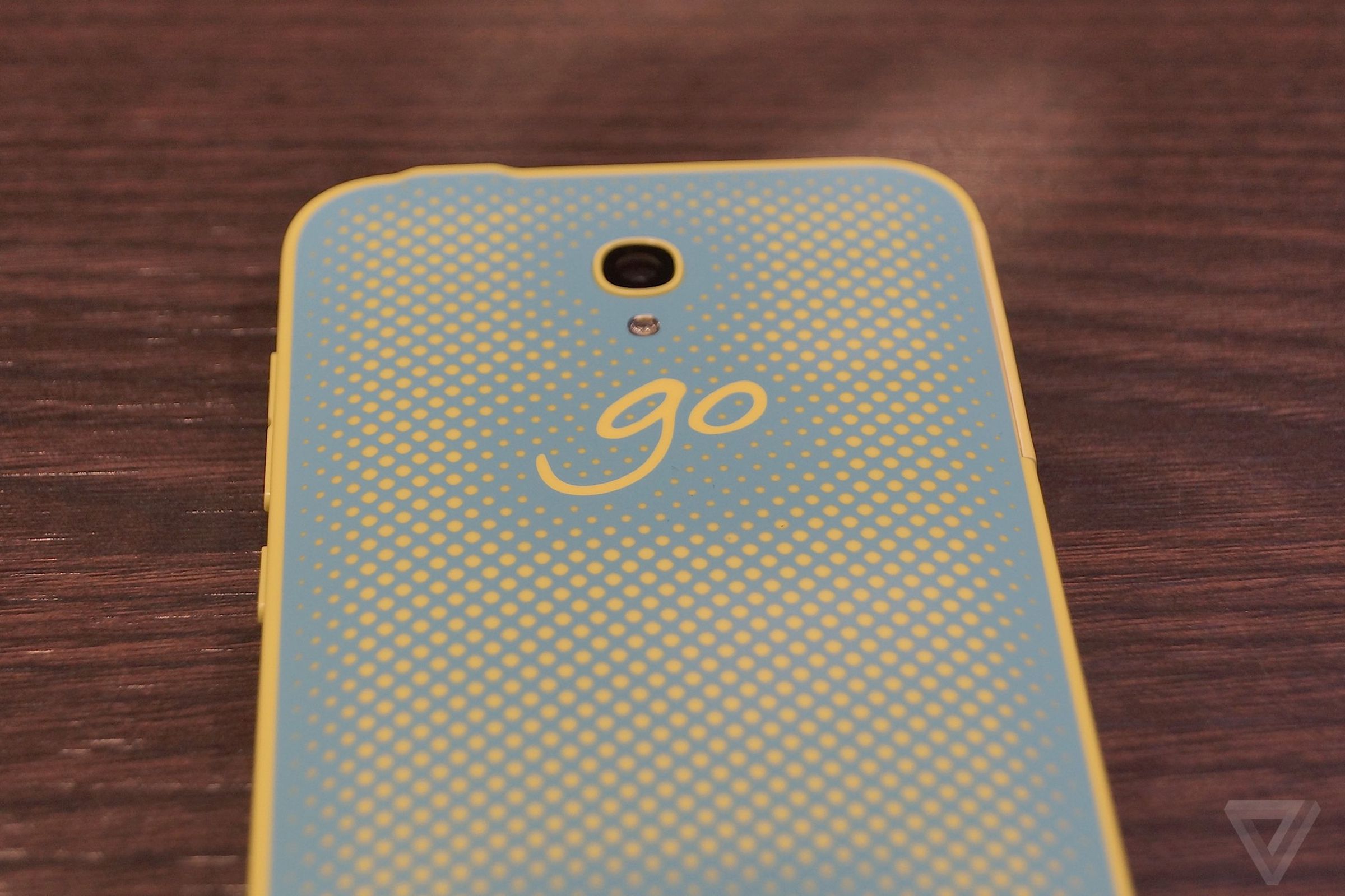 Alcatel's Go Play and Go Watch 