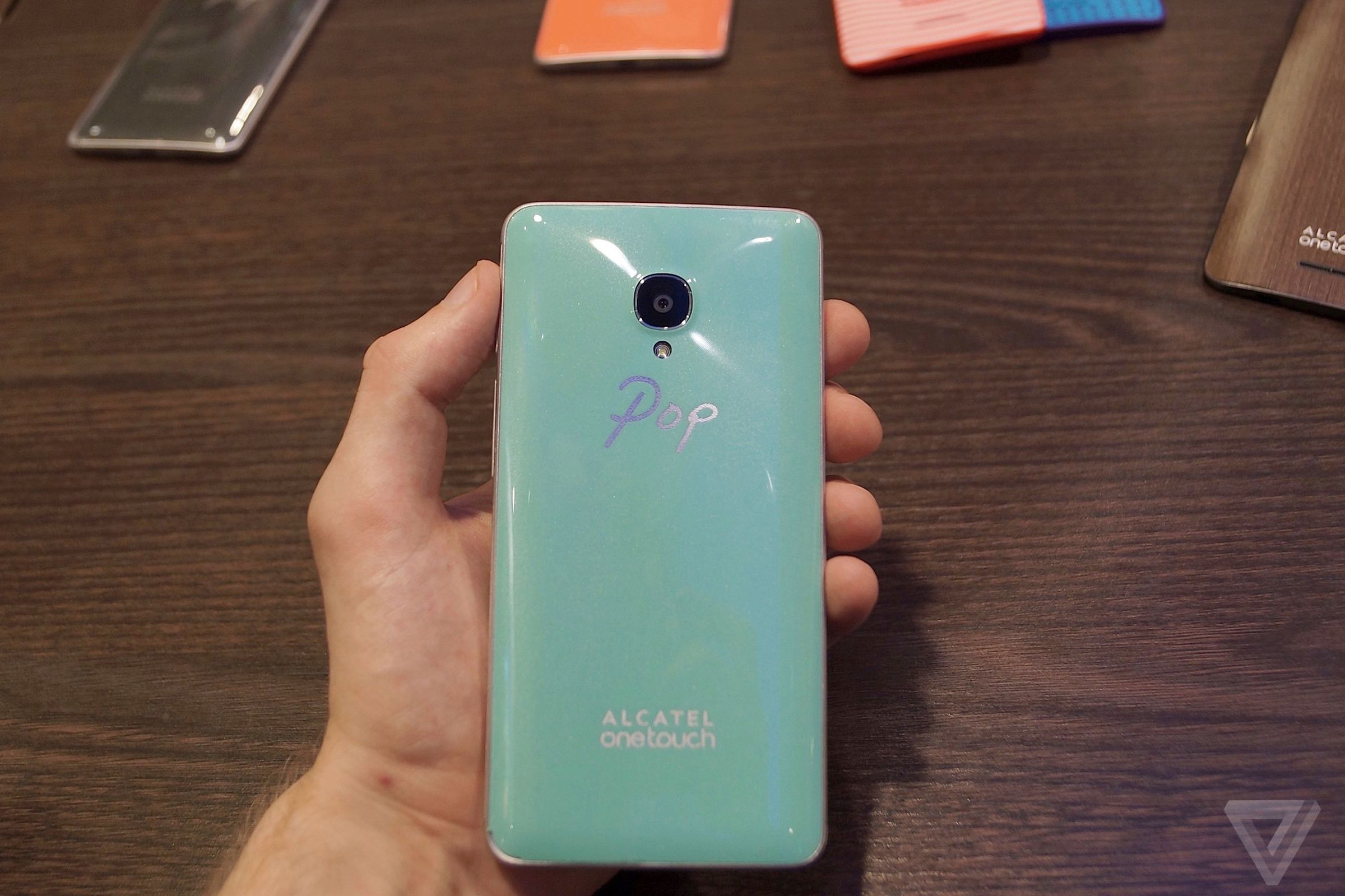 Alcatel's Pop Up and Pop Star