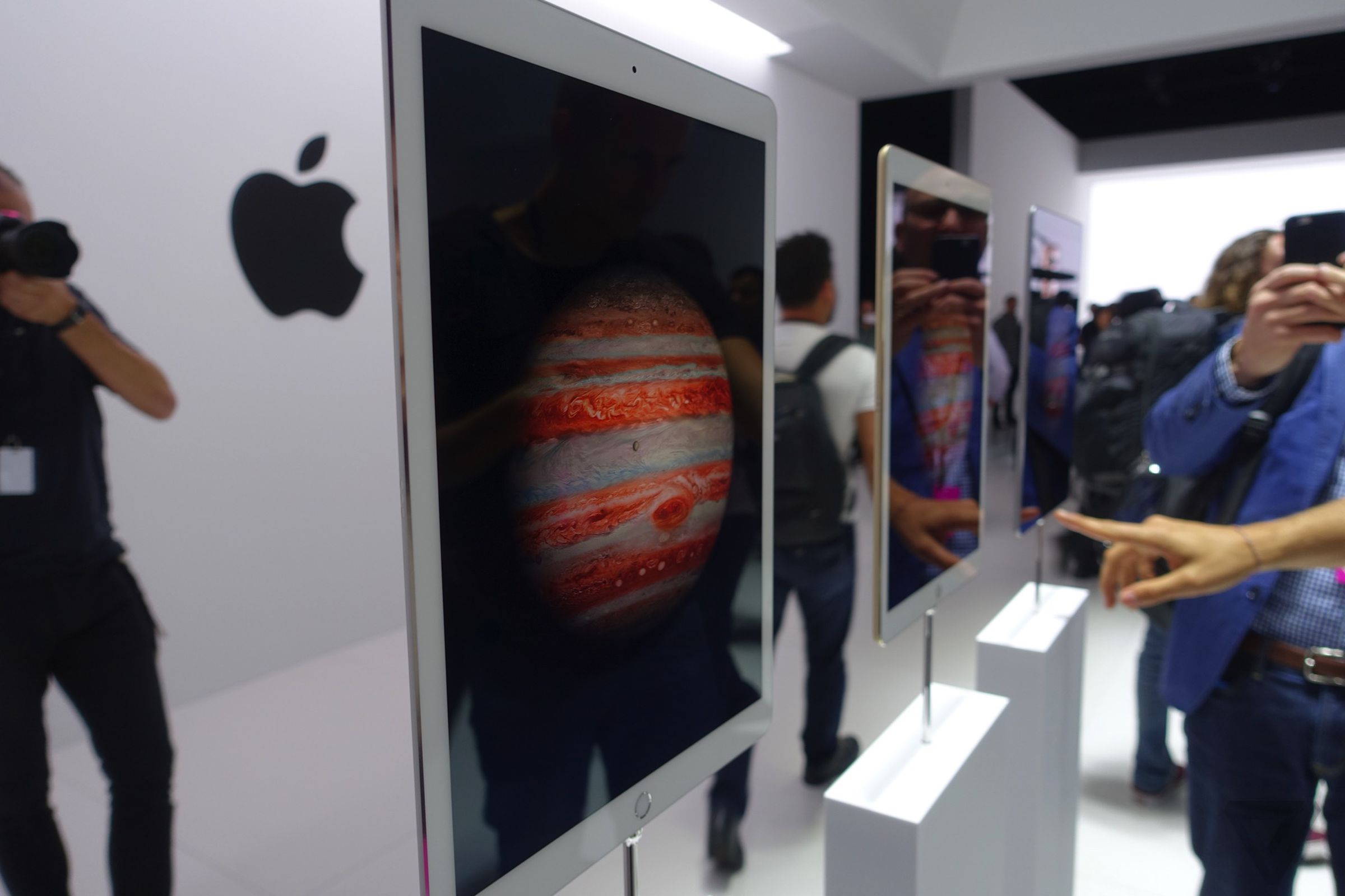 Hands-on with Apple's new iPad Pro
