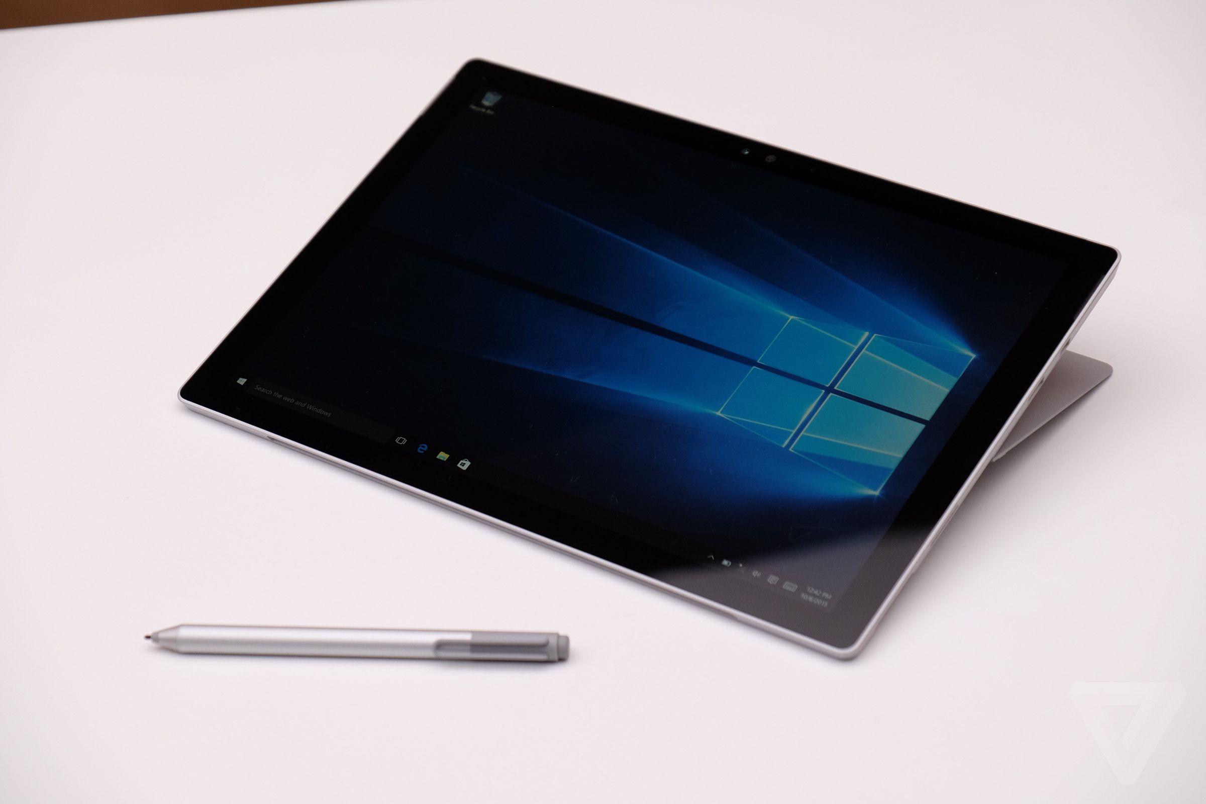 Microsoft Surface Pro 4 hands-on photos