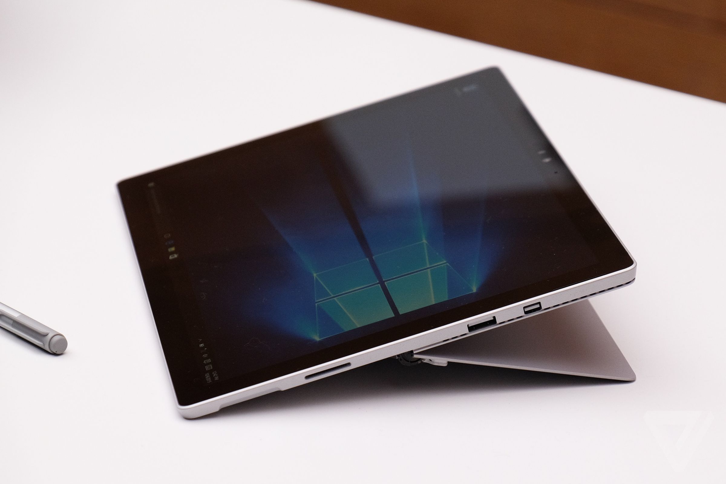 Microsoft Surface Pro 4 hands-on photos