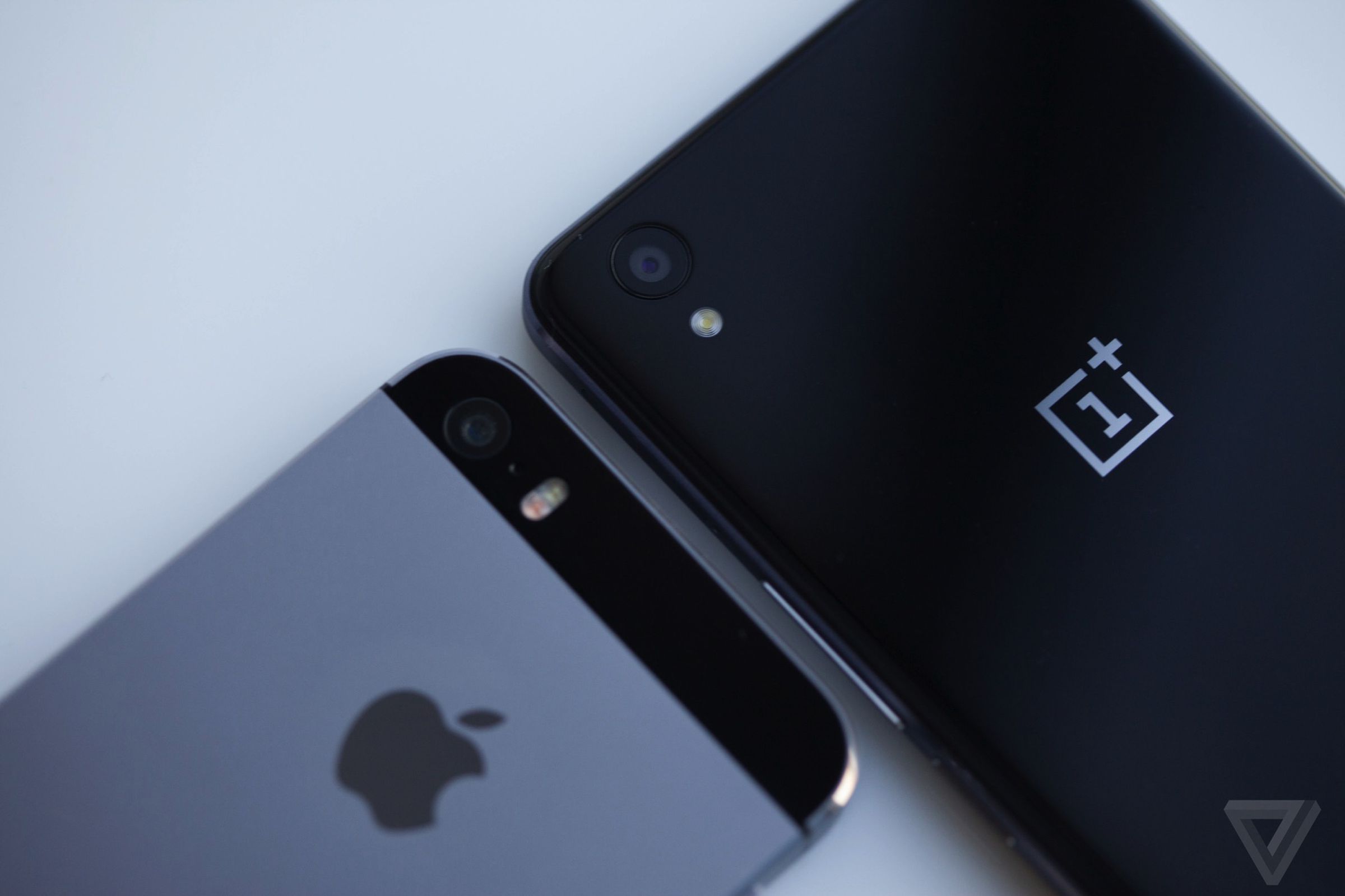 OnePlus X, meet iPhone 5S