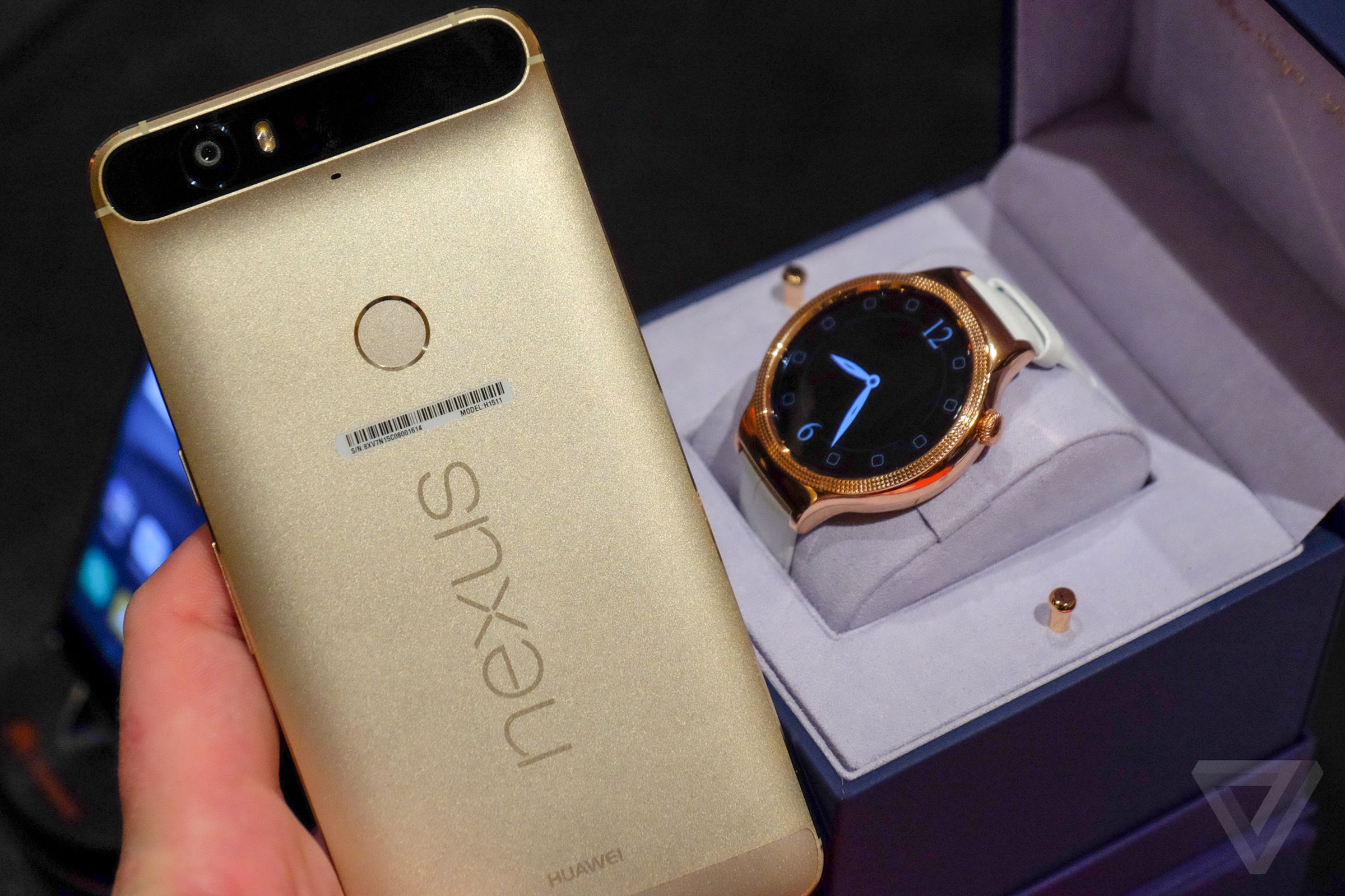 Gold Nexus 6P photos