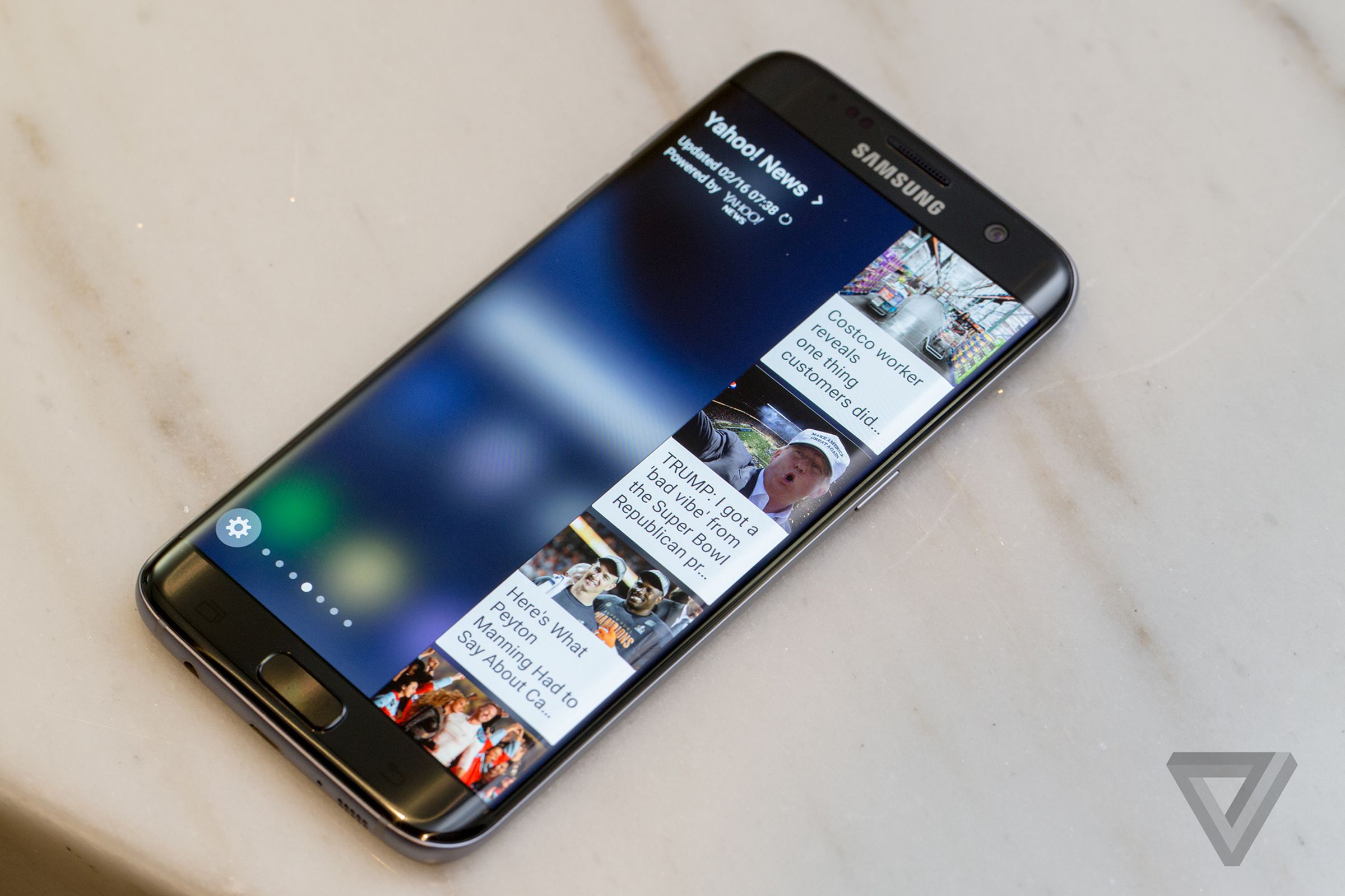 Samsung Galaxy S7 and S7 Edge pictures