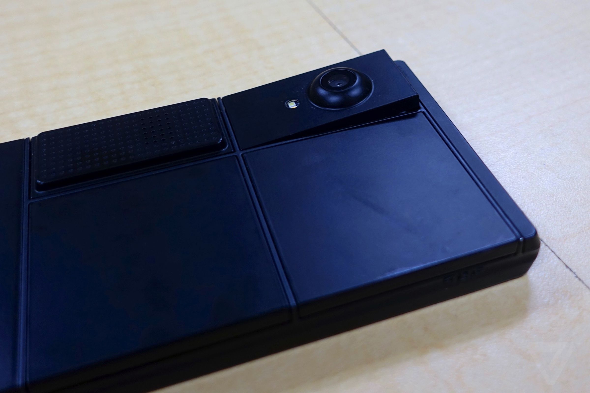 Project Ara hands-on photos