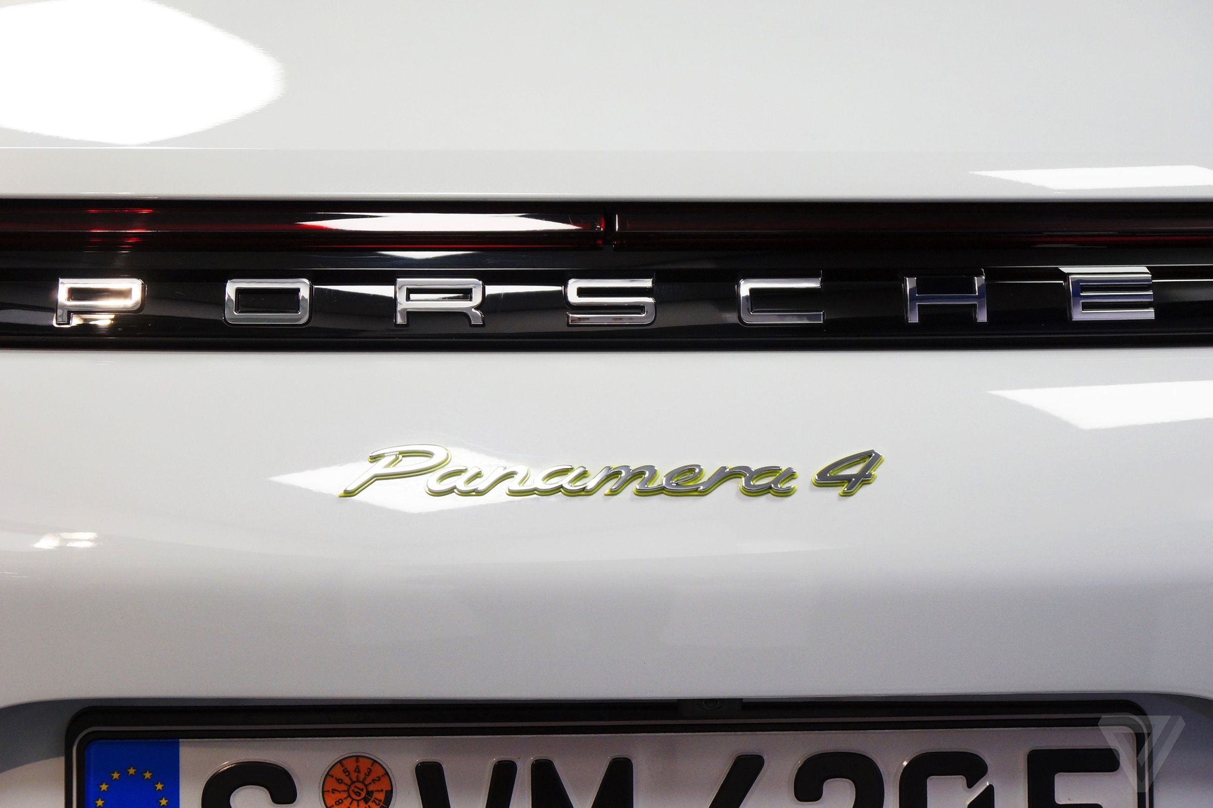 Porsche Panamera 4 E-Hybrid gallery