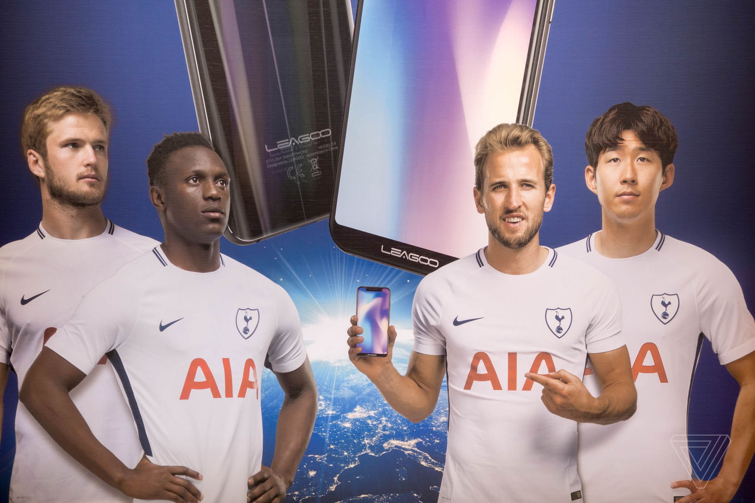 Harry Kane allegedly holding a Leagoo S9 Pro.