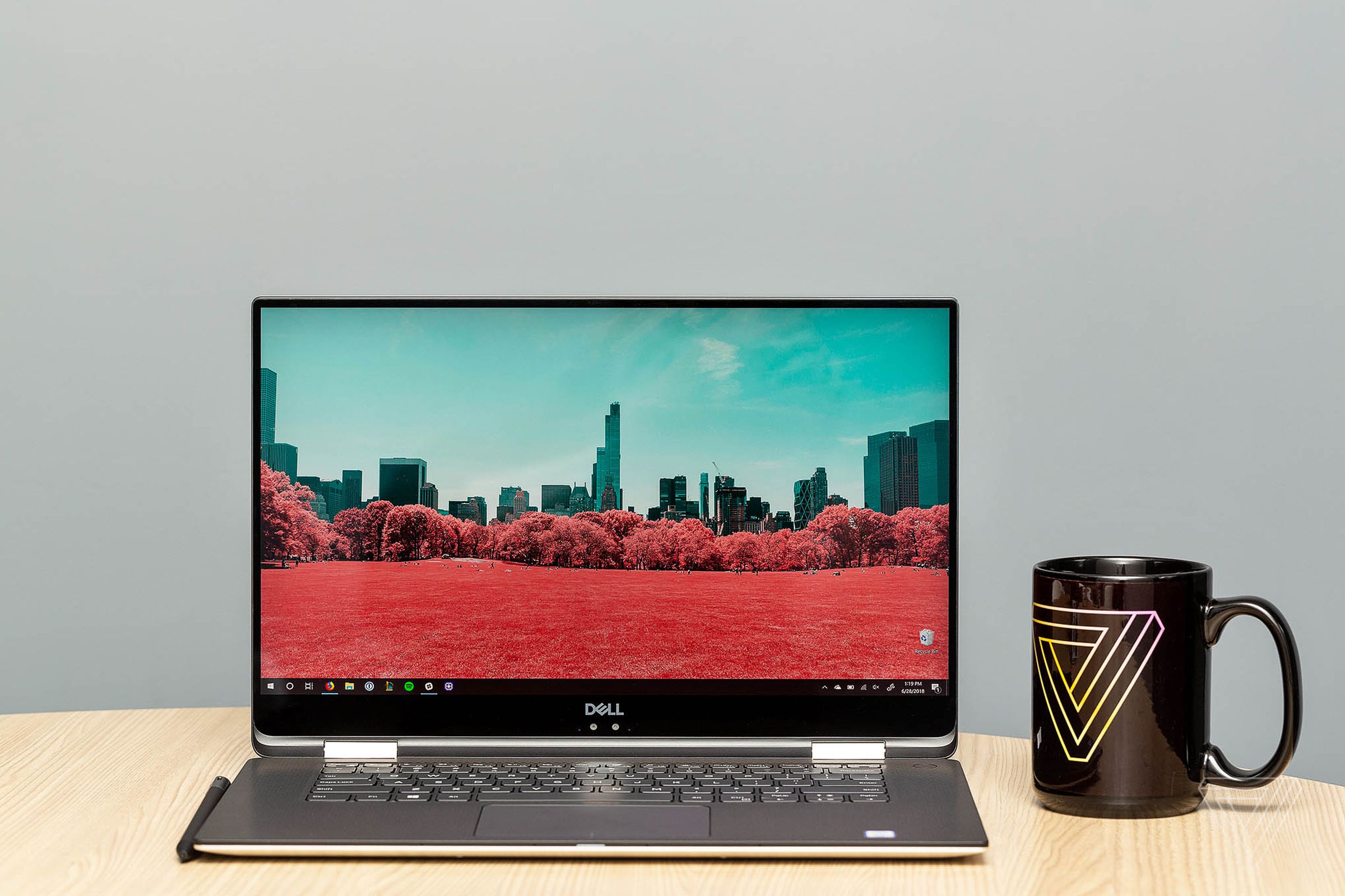 The Dell XPS 15 2-in-1 (2018), one of very few PCs sporting the Intel/AMD collaboration.