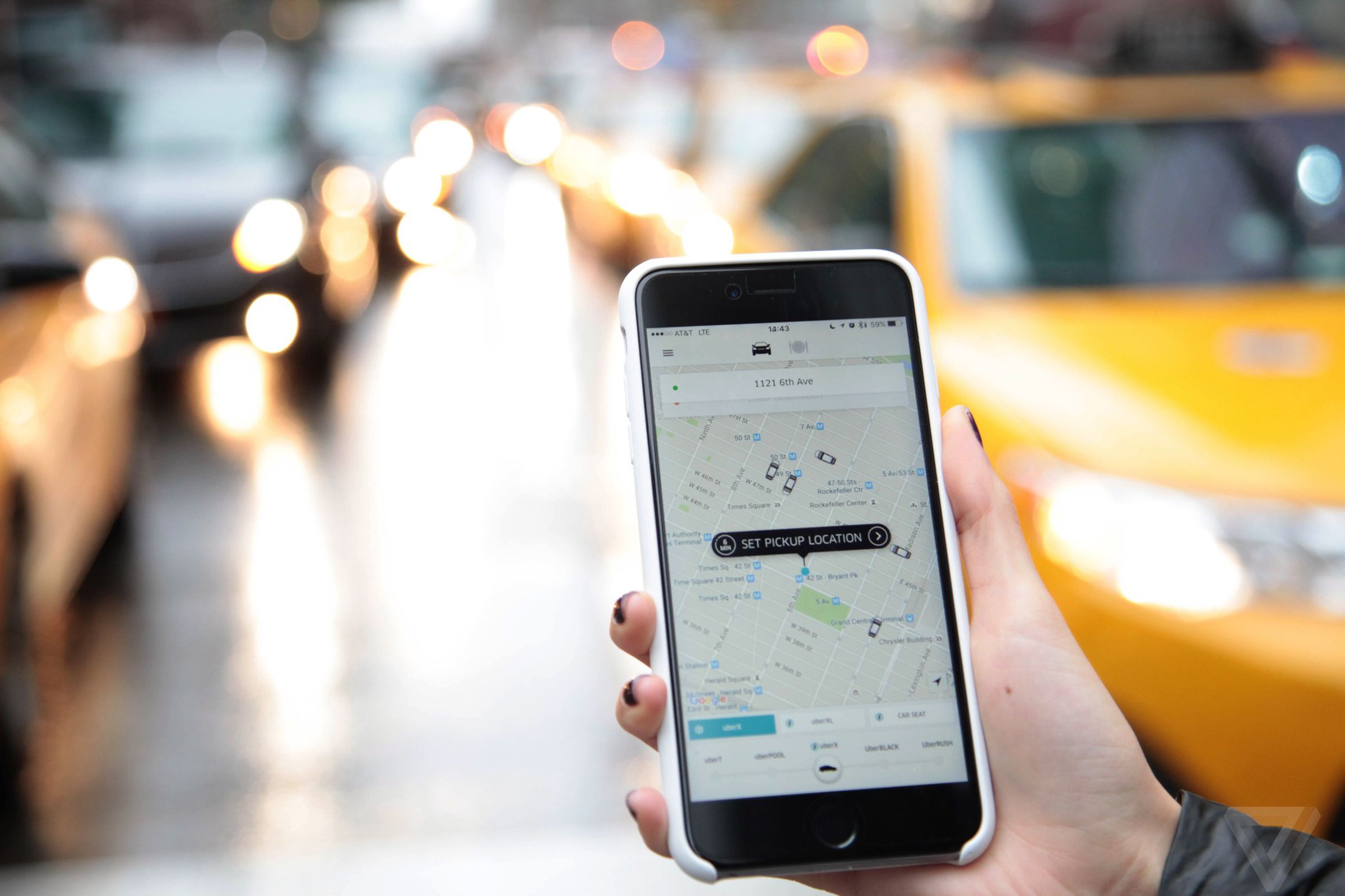 Юбер заказ такси телефон. Мобильное приложение такси. Приложение для вызова такси. Мобильный такси.