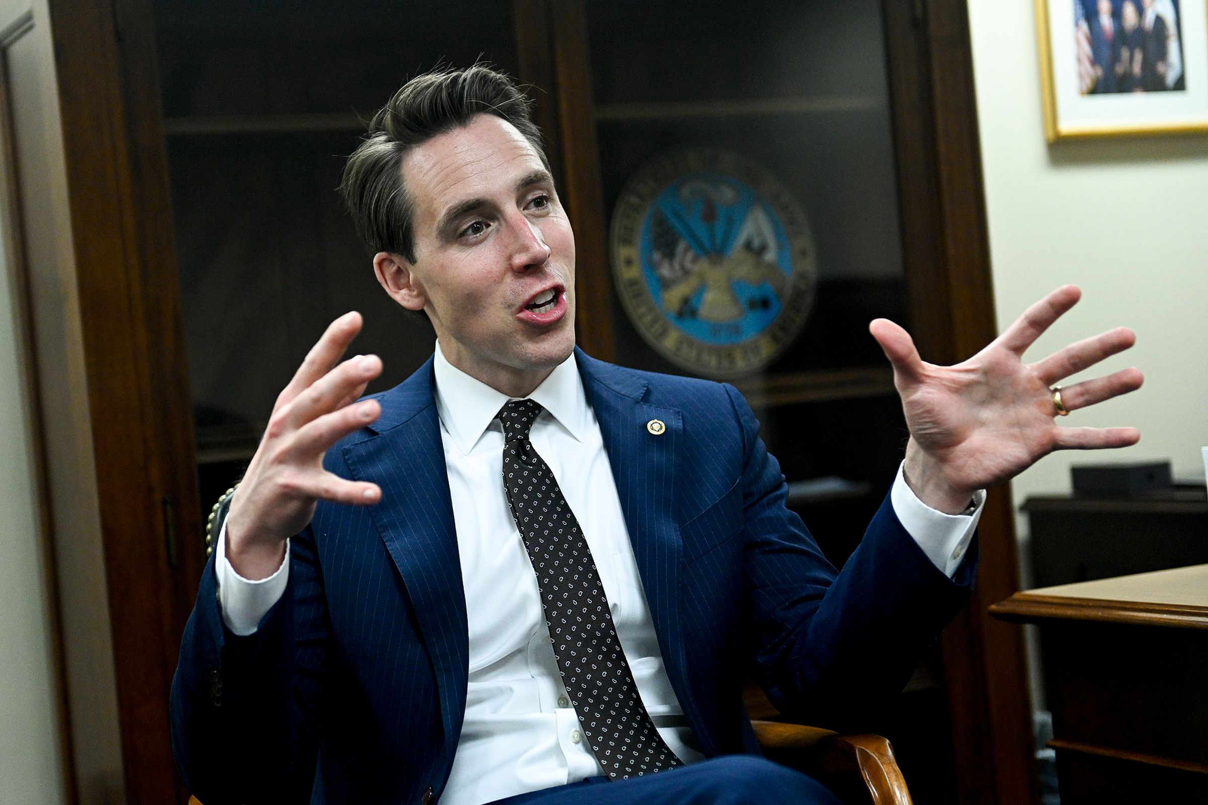Sen. Josh Hawley (R-MO) is officially introducing his bill to ban the sale of loot boxes to minors today.