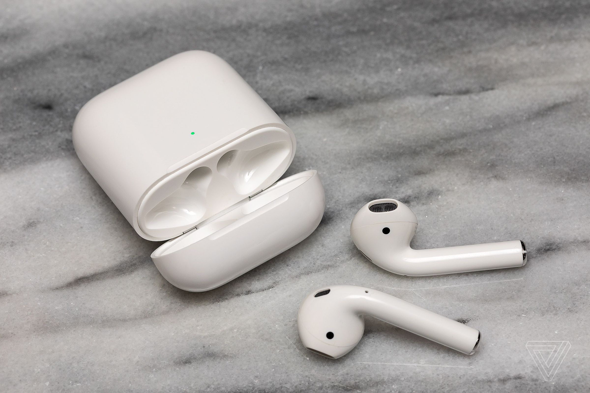 Apple’s second-gen AirPods are just $89.99 right now at Amazon.