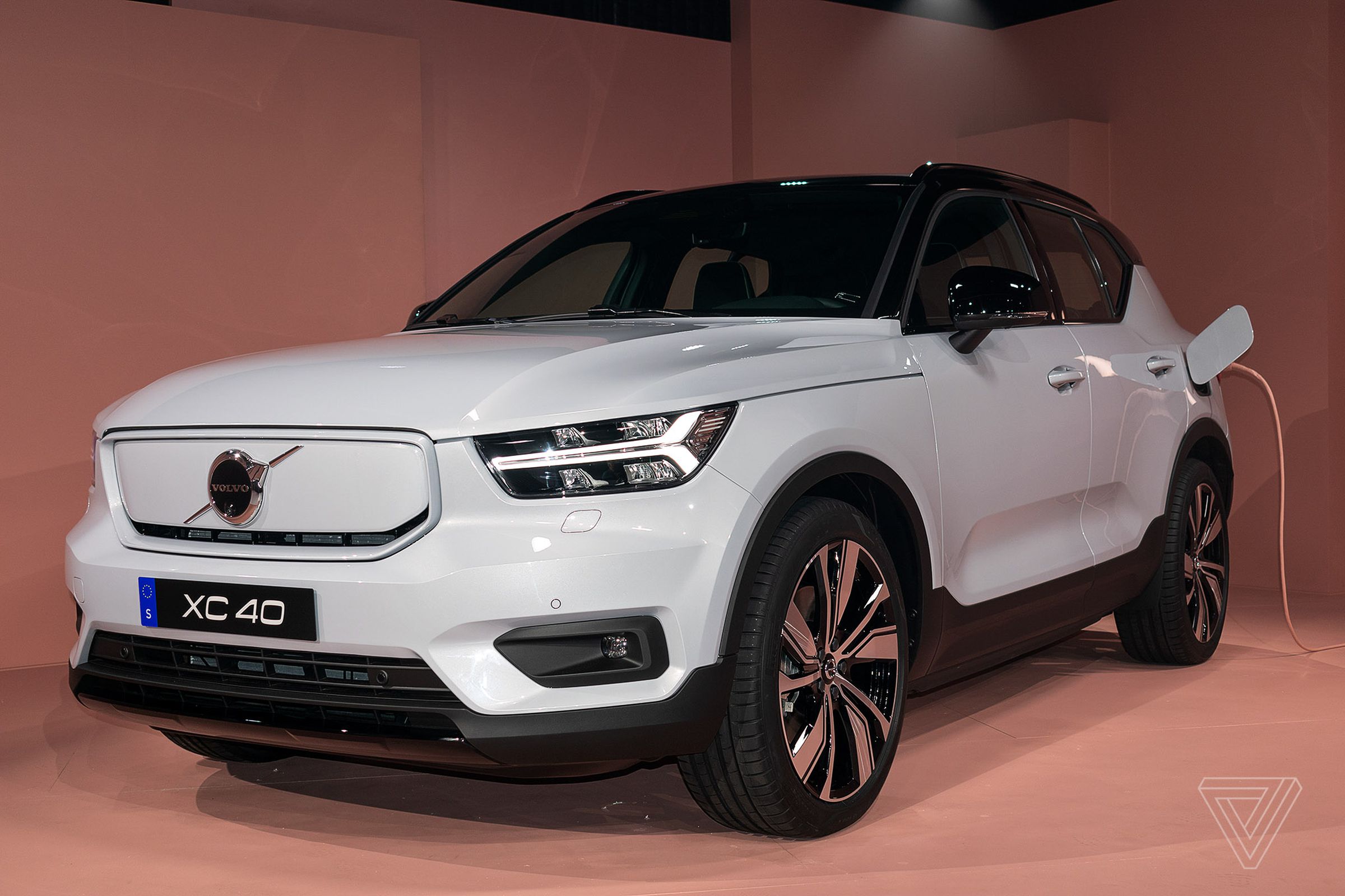 SPA2 will also underpin the automaker’s upcoming electric vehicles, the Polestar 3 SUV and the XC40 Recharge.
