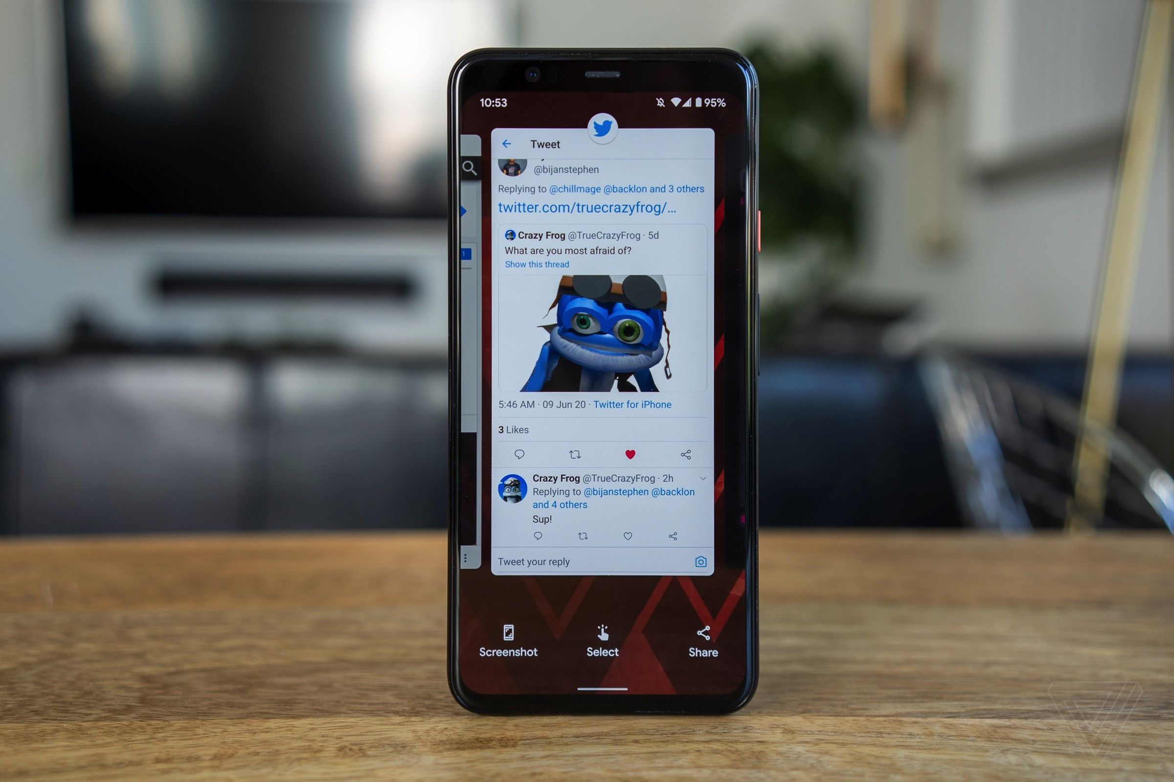 Android 11’s “recents” screen shows you how to directly select text to copy.