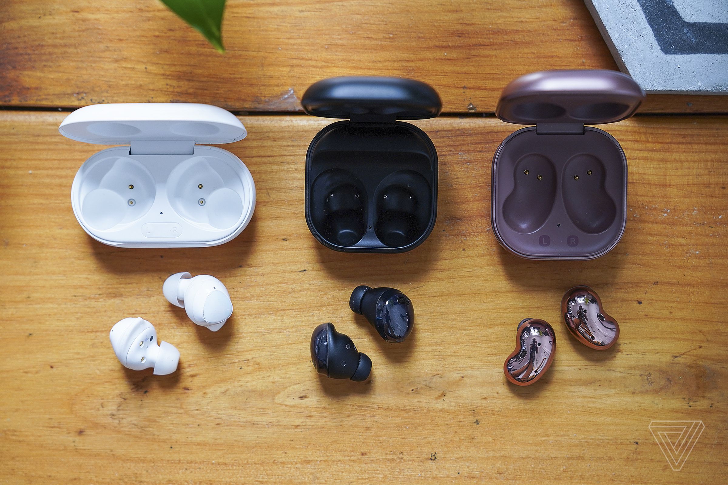 The Galaxy Buds Pro blend design aspects of the Galaxy Buds Plus and Galaxy Buds Live.