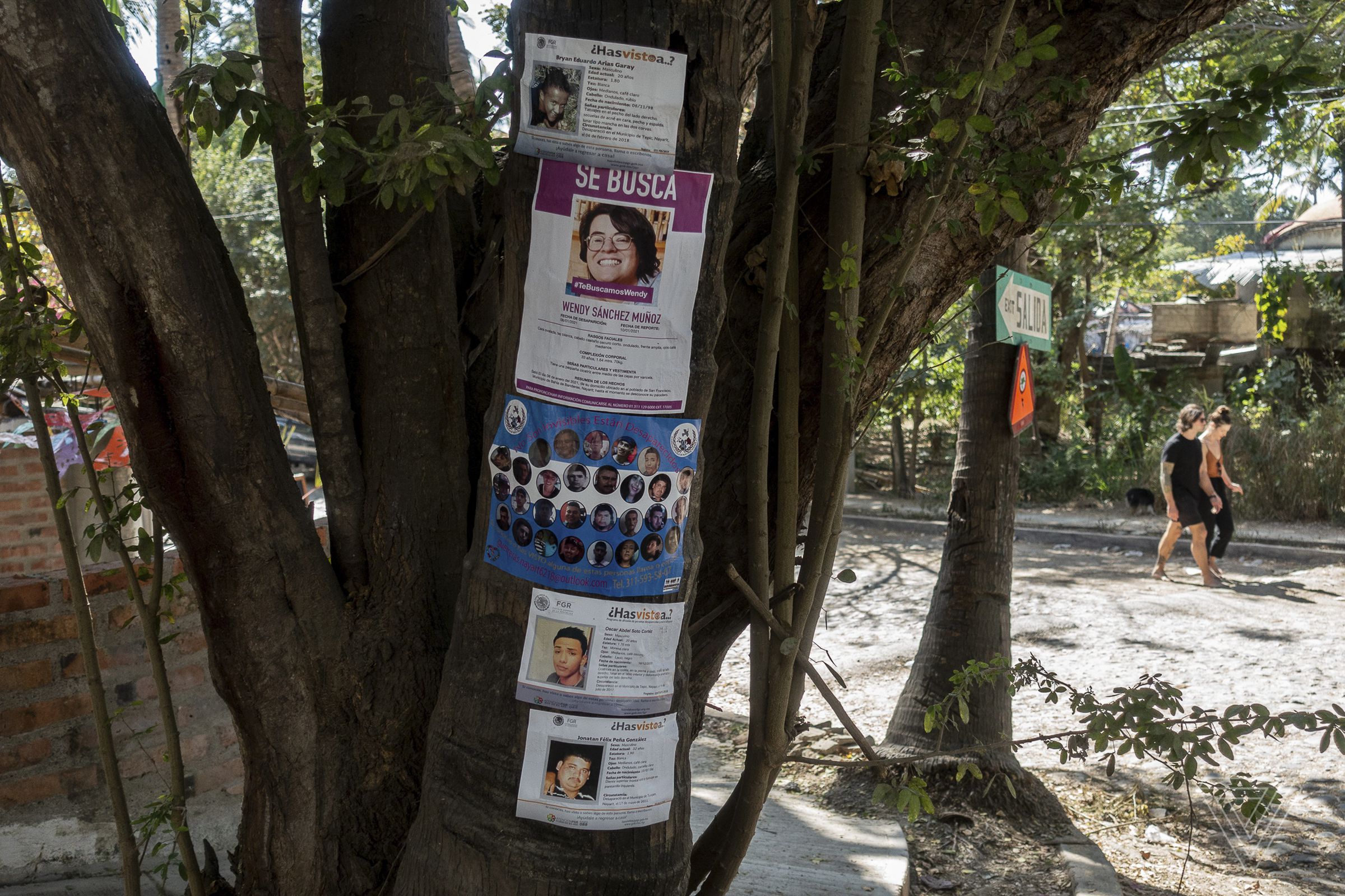 Flyers for Wendy Sánchez and other missing persons, in San Francisco, Nayarit, Mexico. 