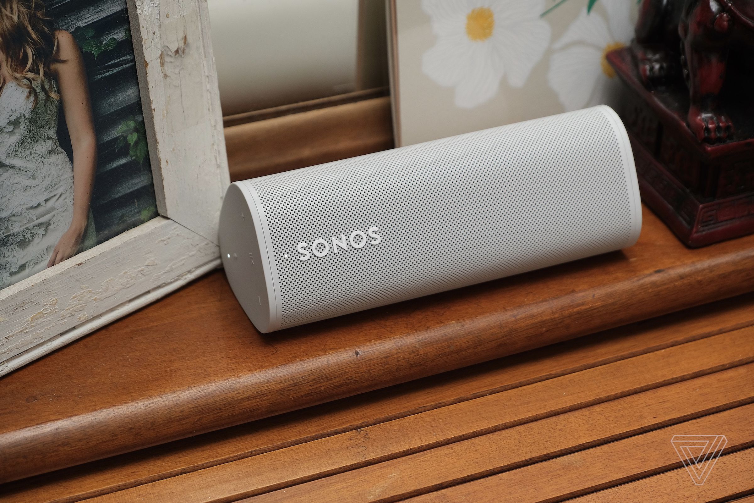 The Sonos Roam has big smarts for a small speaker.