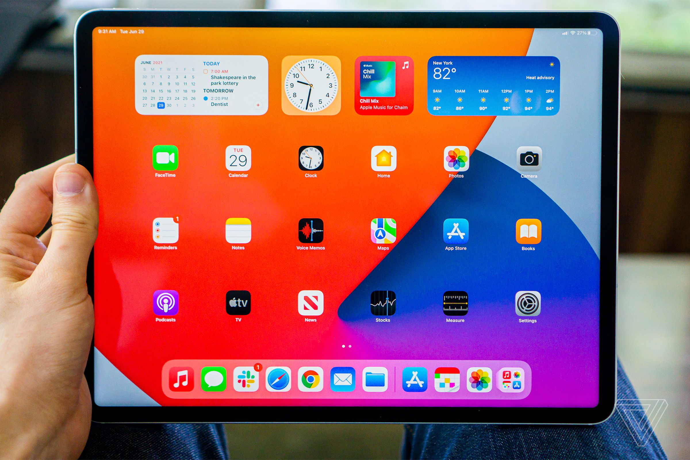 iPadOS 15 allows for widgets on the homescreen now.