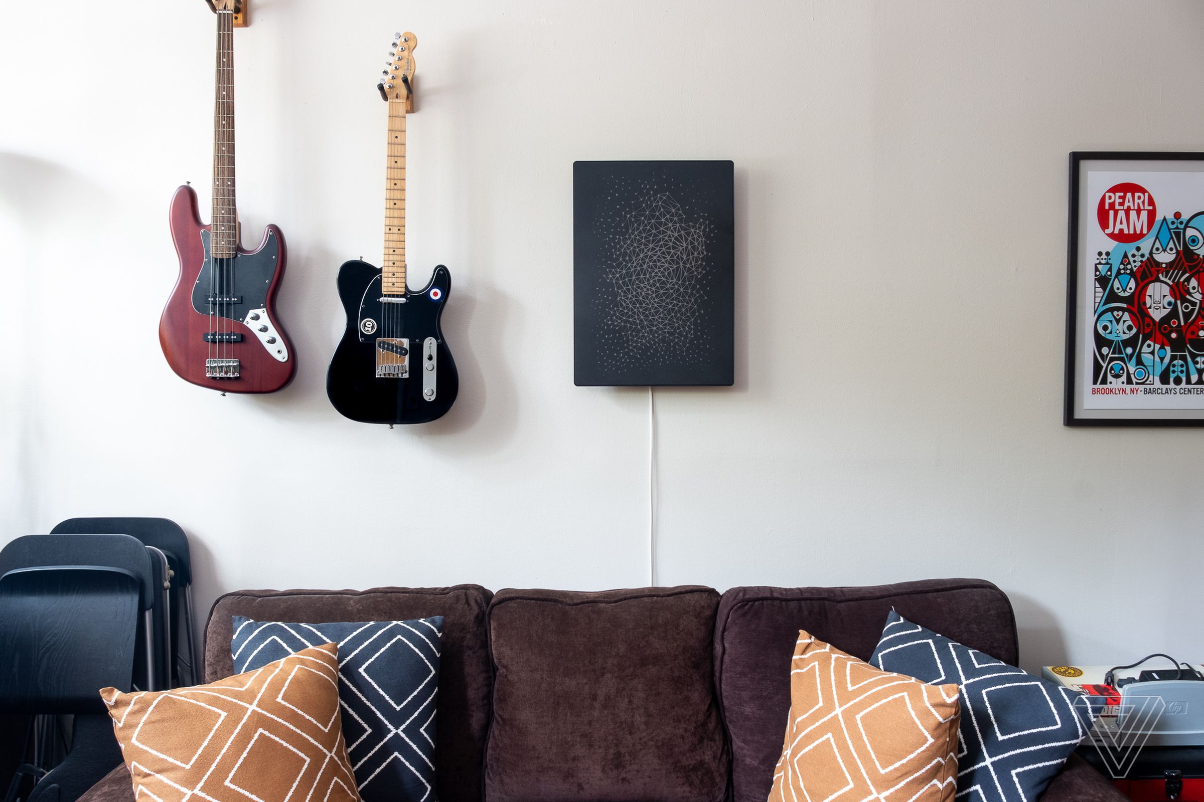 In terms of sound, the picture frame speaker is very close to a Sonos One.
