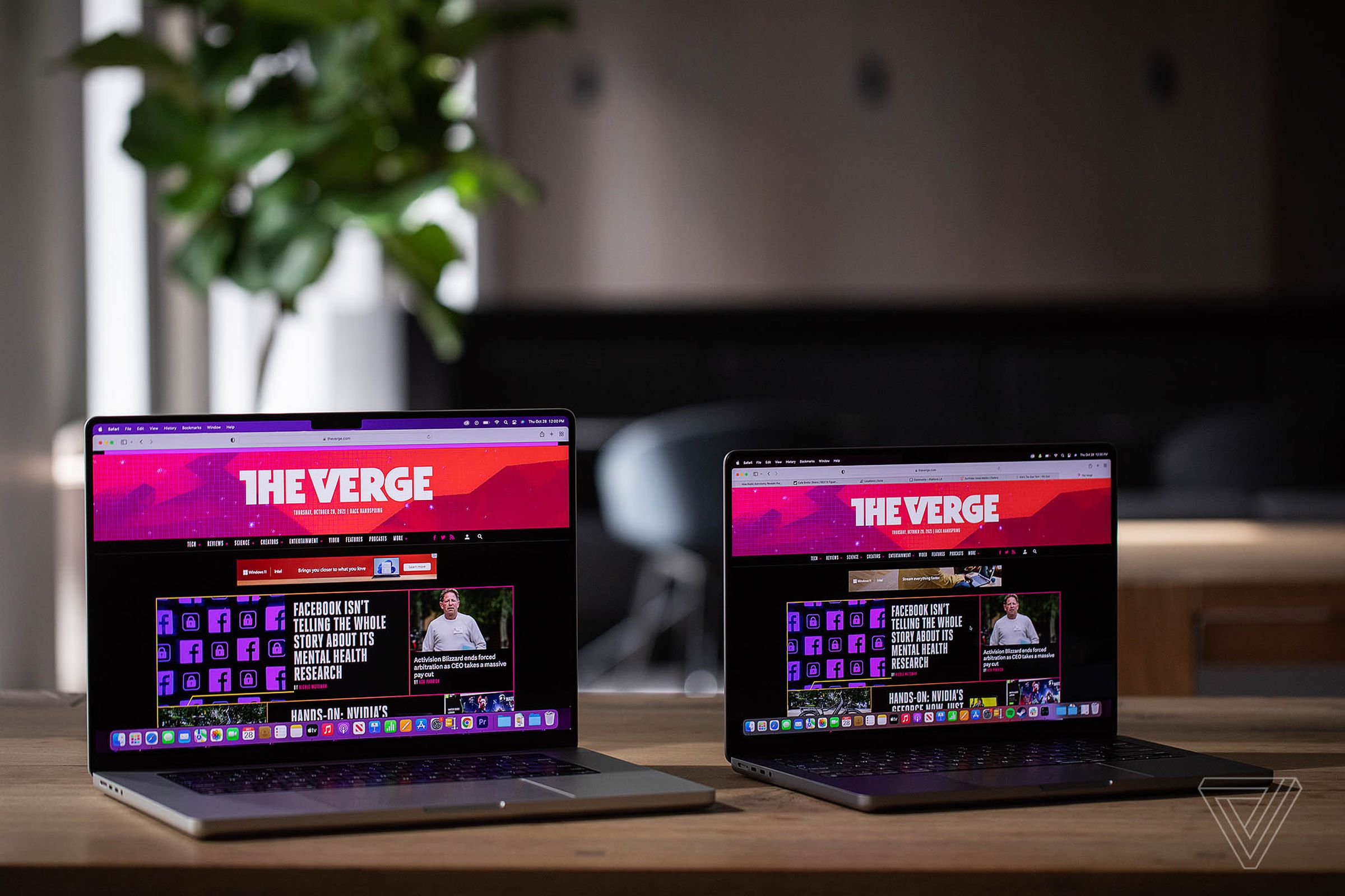 The new MacBook Pro 16 (left) and 14 have bright Mini LED displays that support Apple’s ProMotion 120Hz high refresh rate.