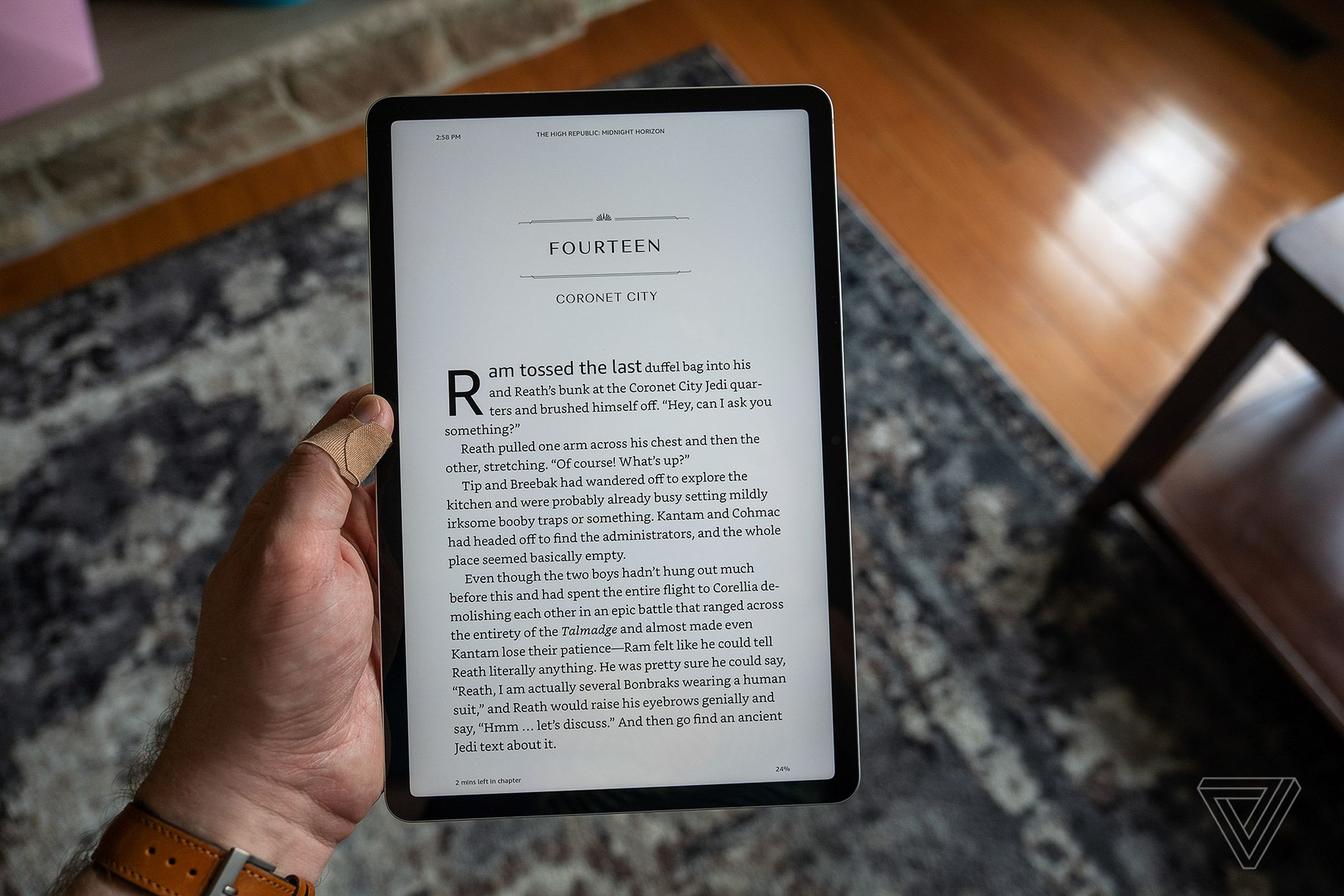 The Tab S8’s smaller size makes it more suited for tablet-style tasks, such as reading ebooks.