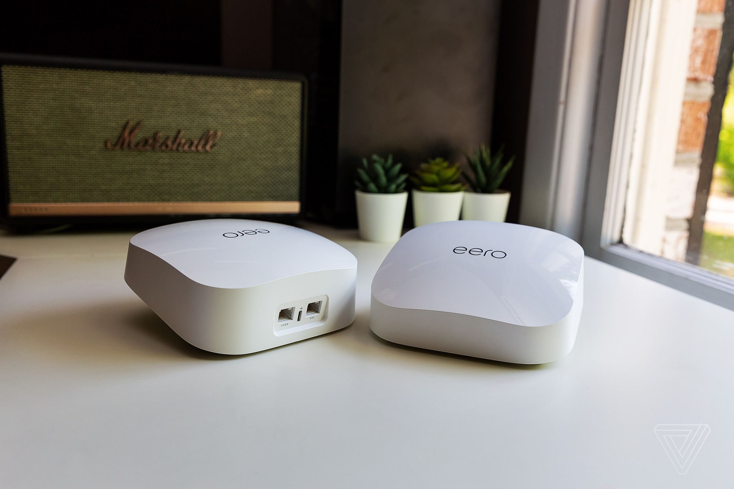 Eero’s mesh Wi-Fi system is getting a little help from Echo Dots.