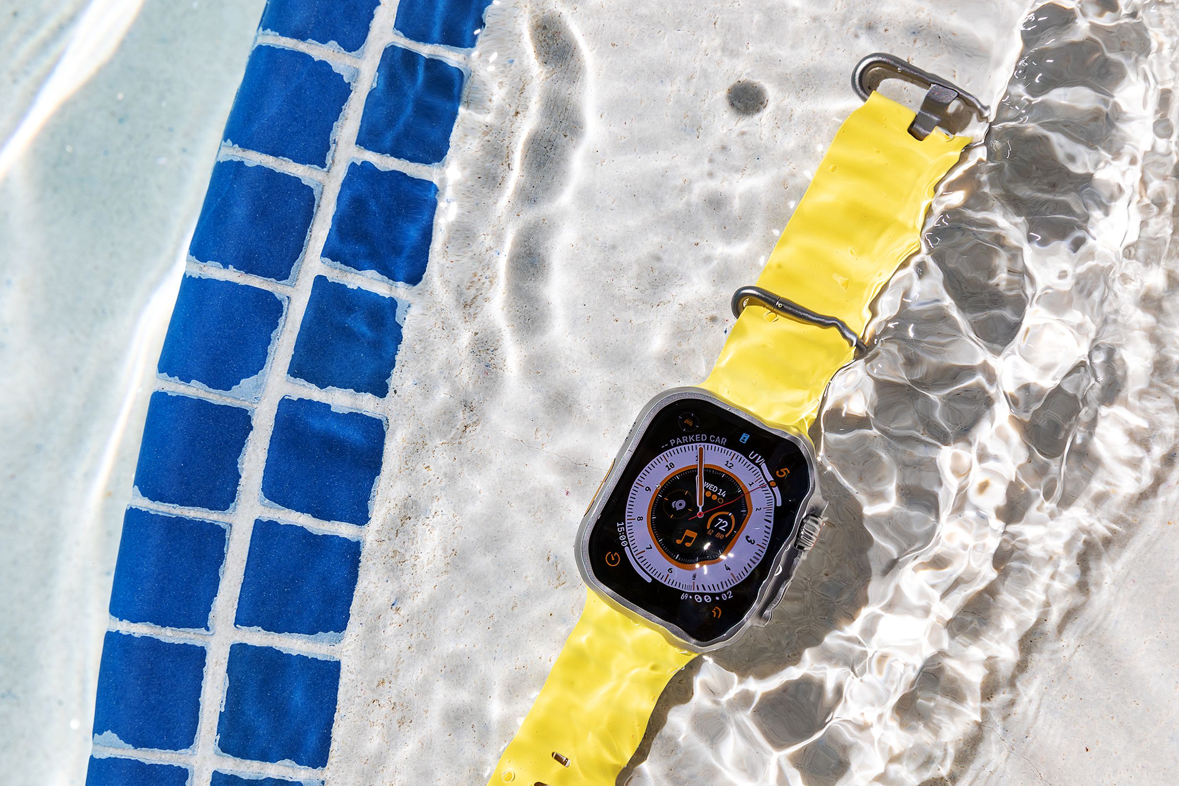 The Apple Watch Ultra returns to its all-time low price