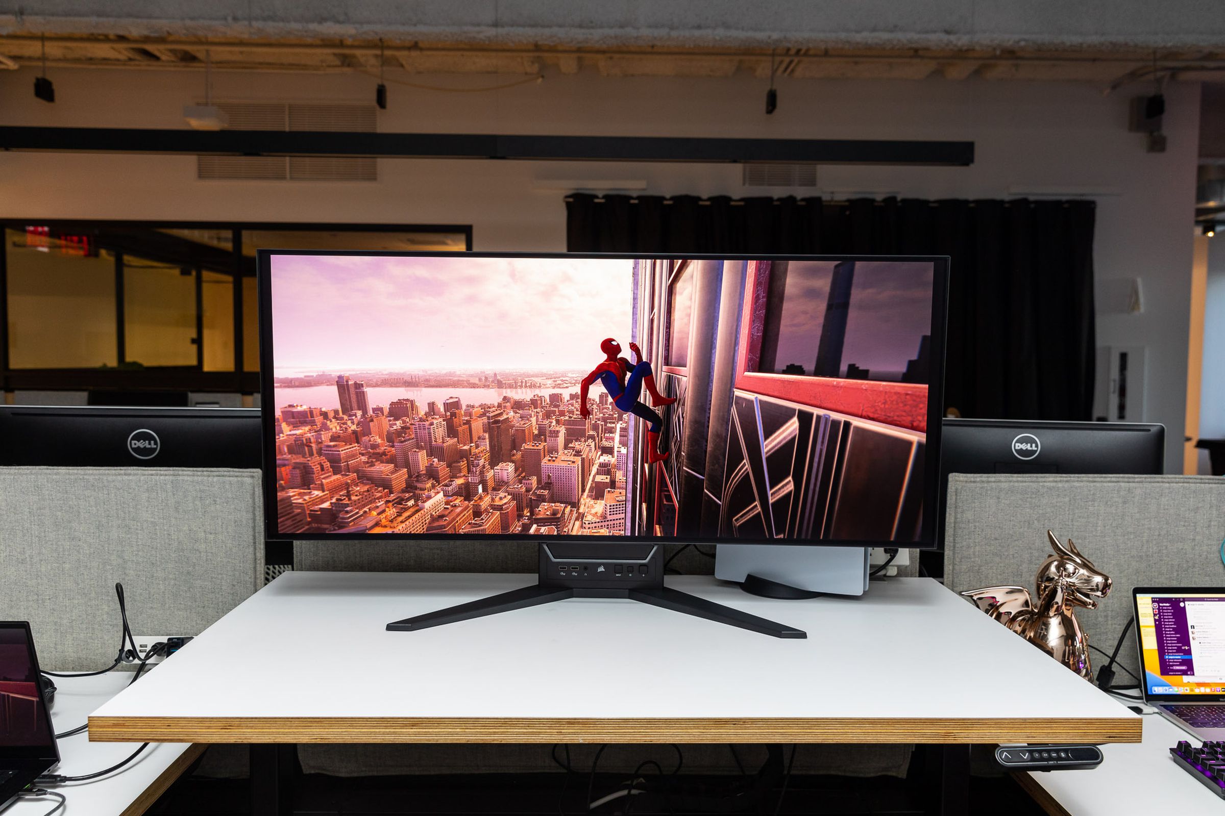 The Corsair Xeneon Flex OLED gaming monitor showing Marvel’s Spider-Man Remastered running in photo mode.