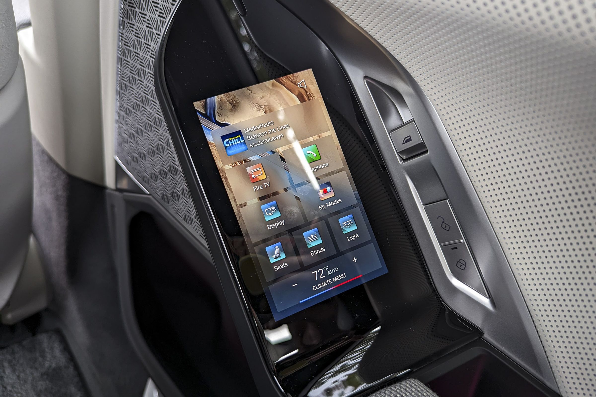 5.5-inch touchscreens are embedded in the doors. 