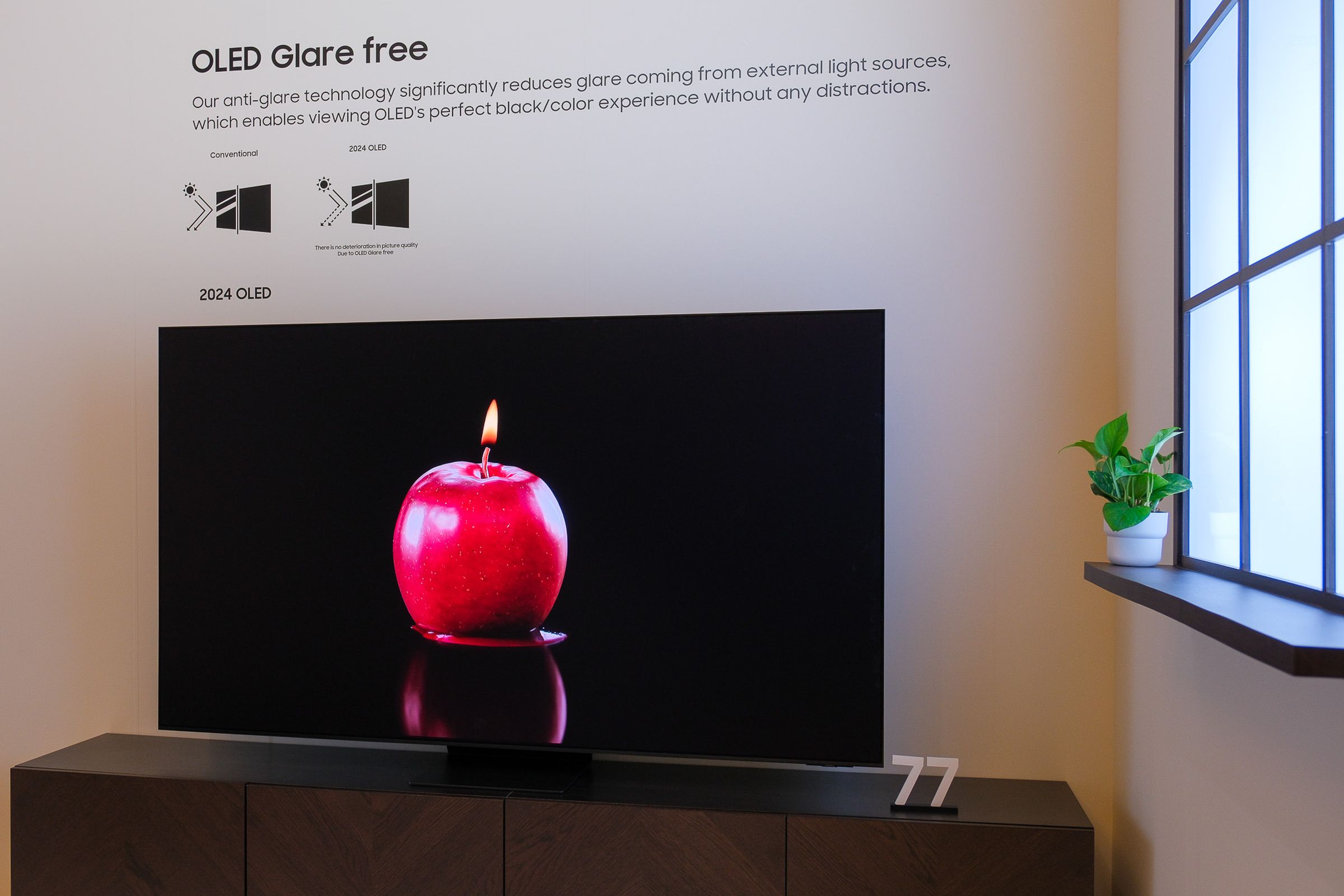 A photo of Samsung’s glare-free OLED TV.