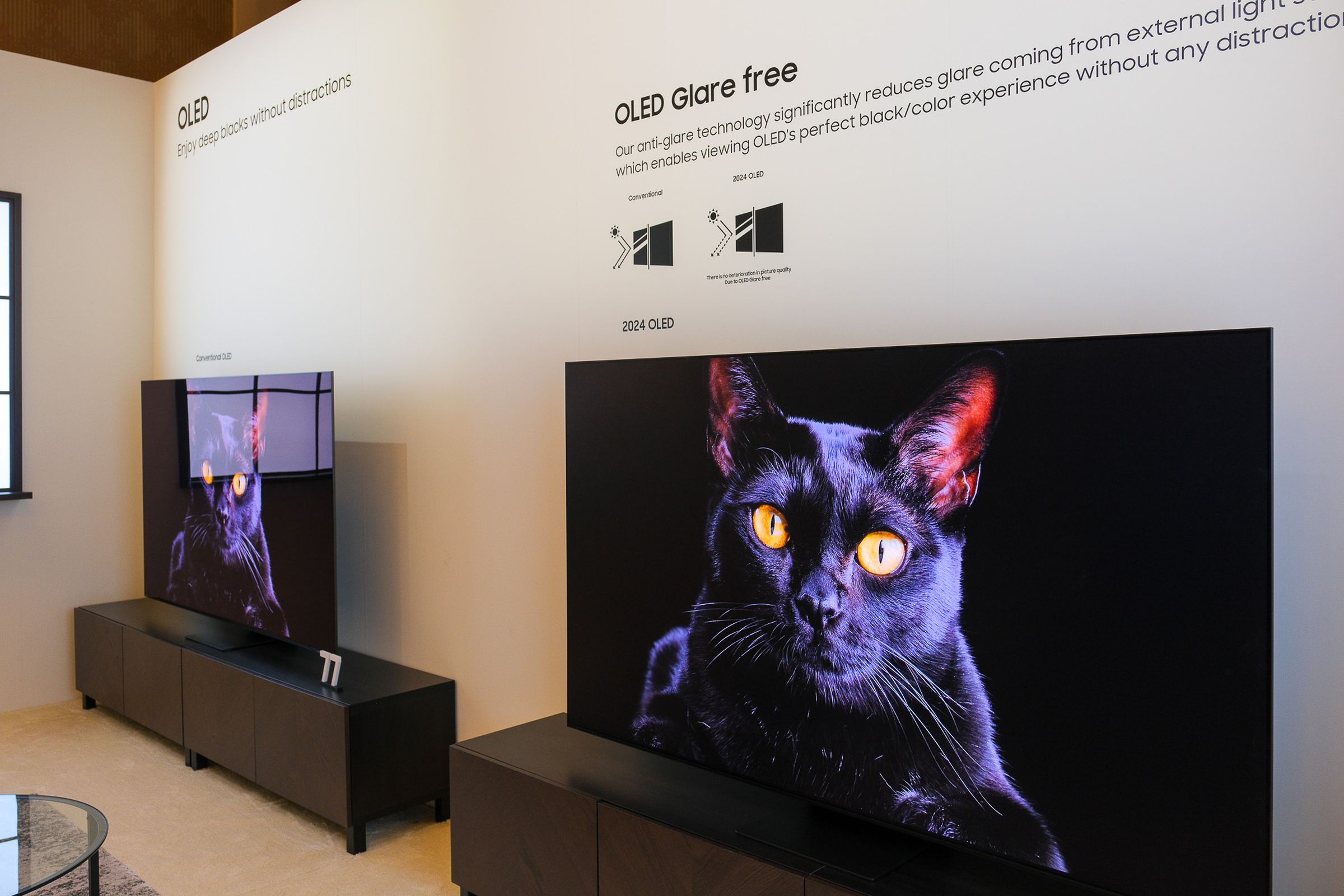 A photo of Samsung’s glare-free OLED TV.