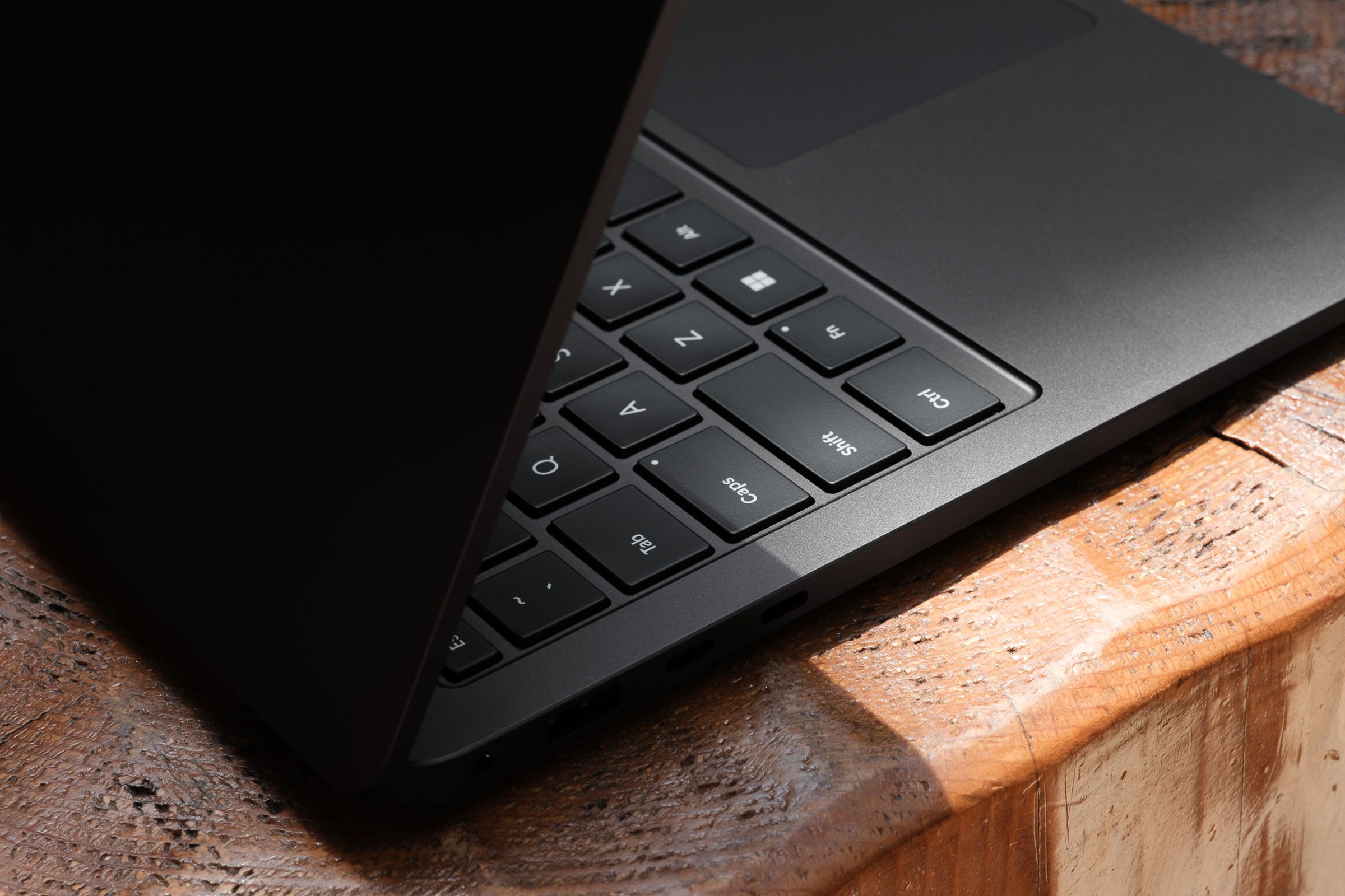 A hands-on photo of Microsoft’s 13.8-inch Surface Laptop.