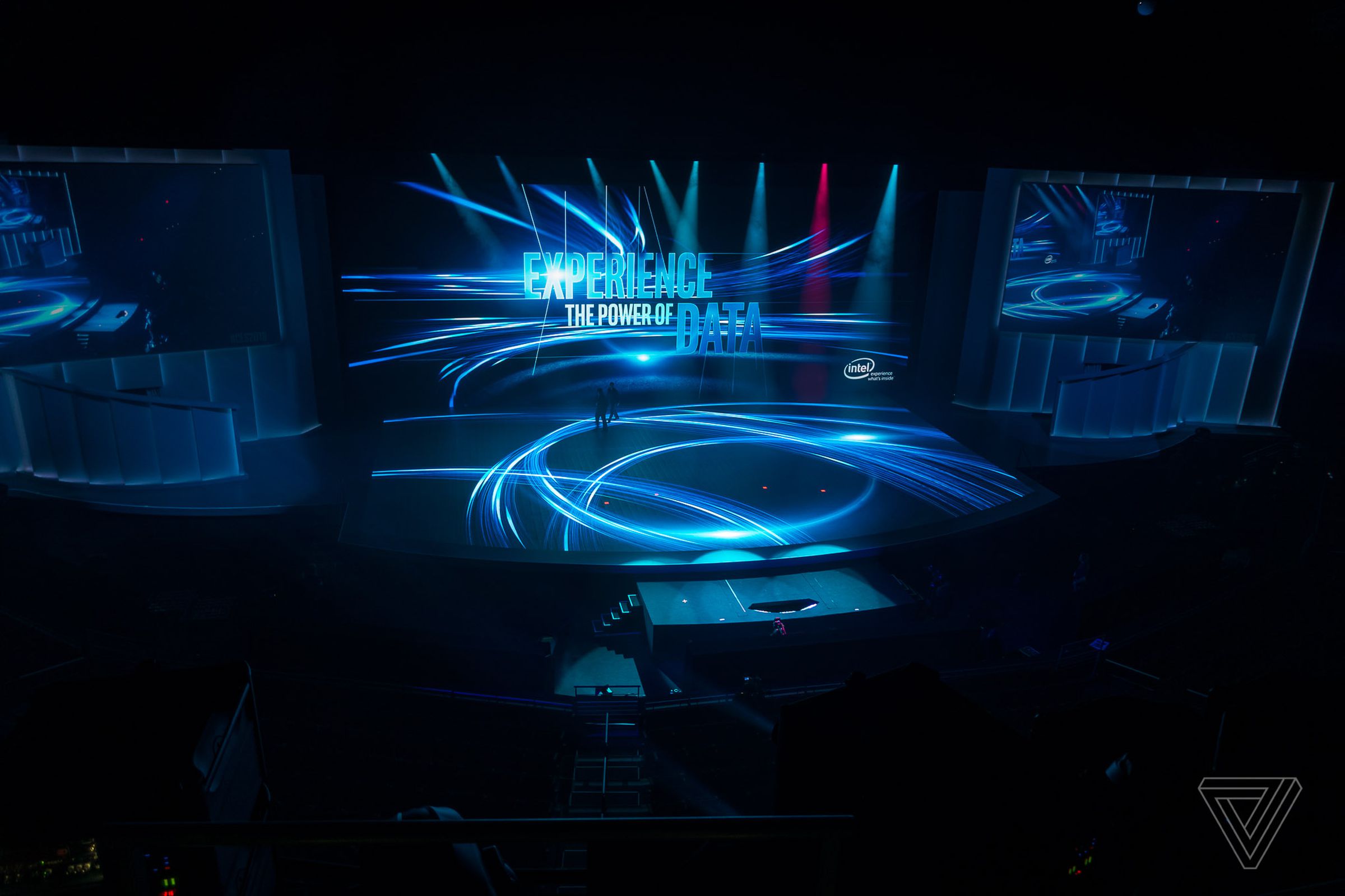 Intel’s tagline for the keynote: “Experience the power of data.”